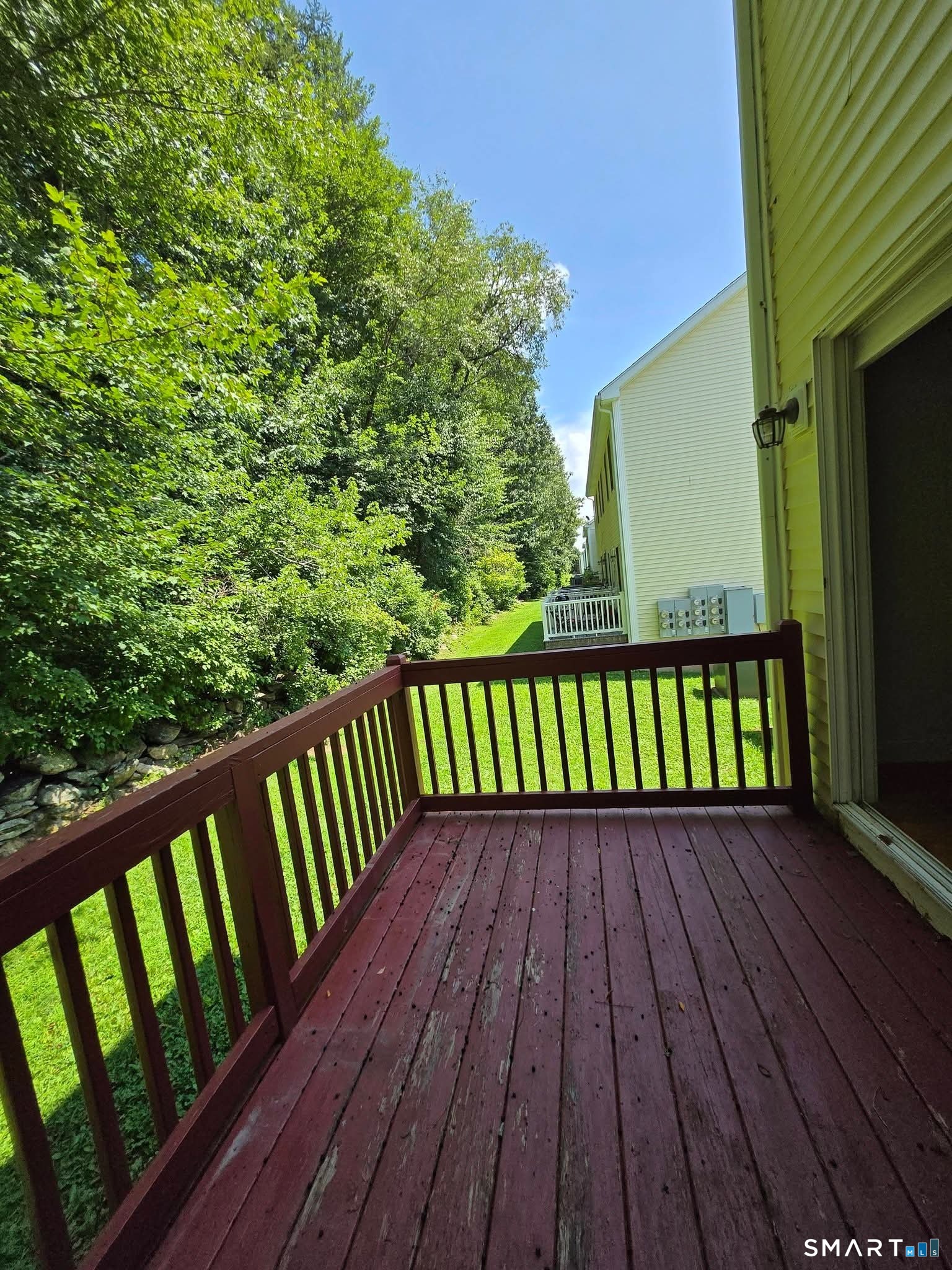 527 Thames West 61 Street Property Photo 9