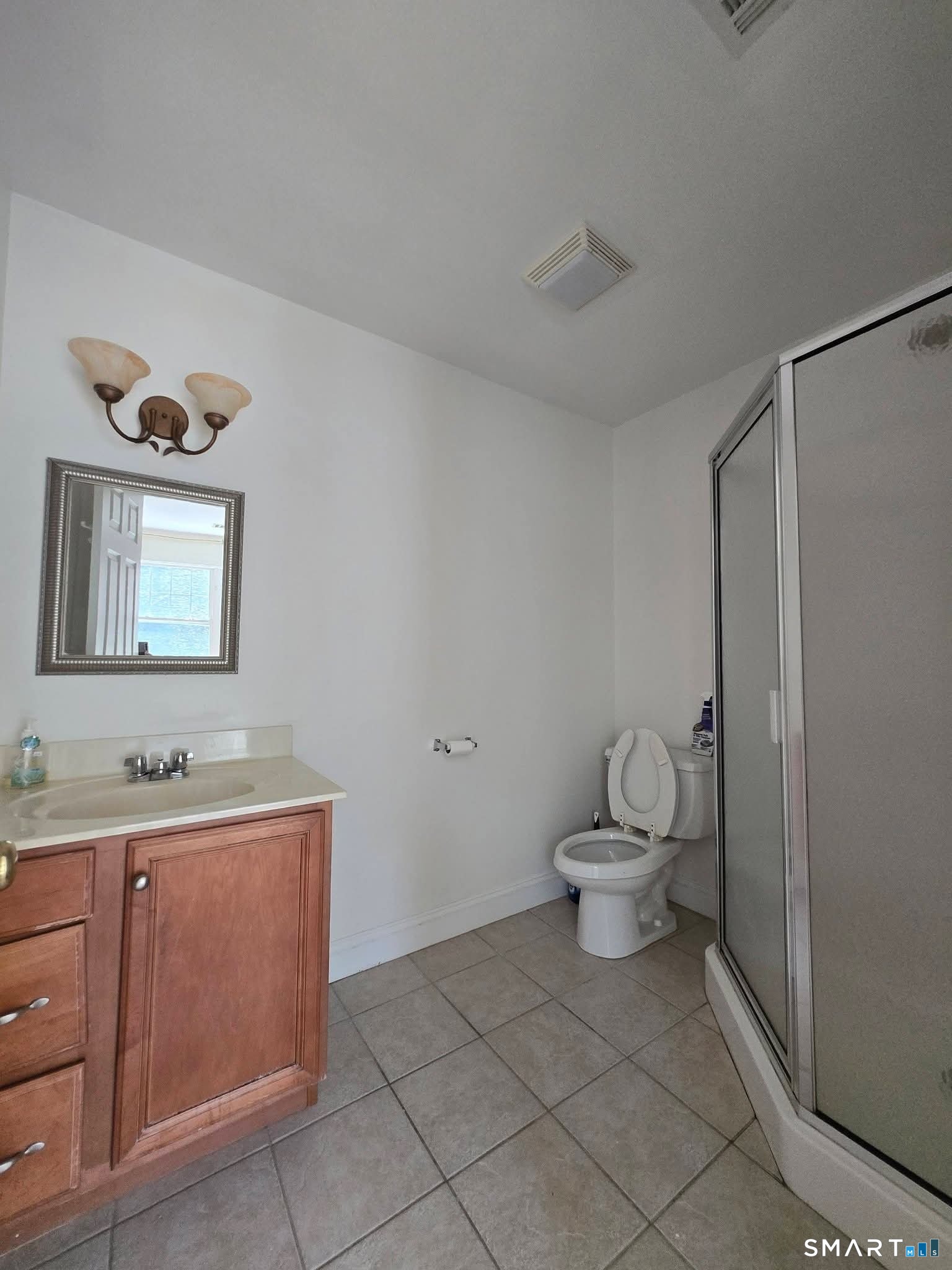 527 Thames West 61 Street Property Photo 17
