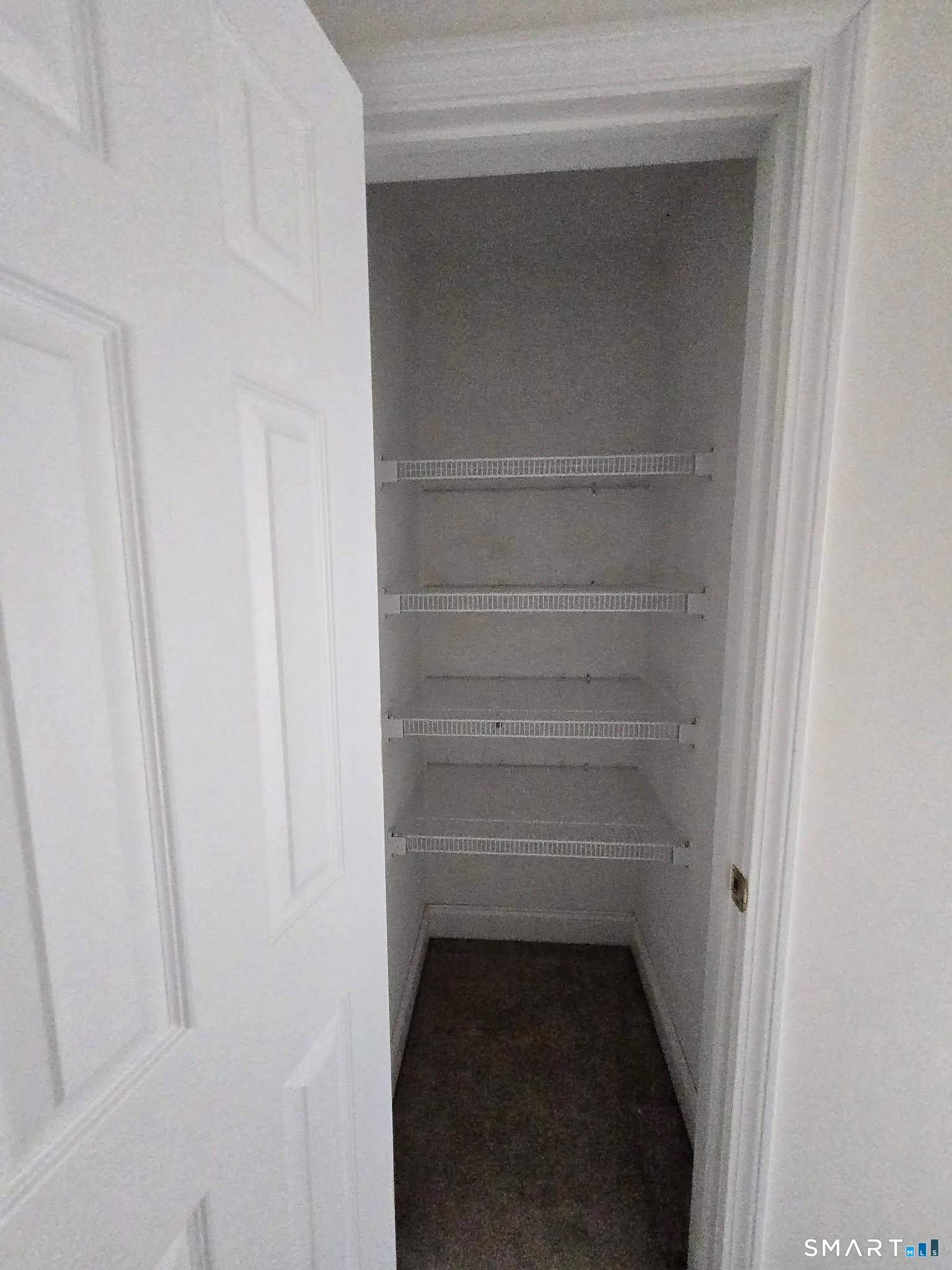 527 Thames West 61 Street Property Photo 19
