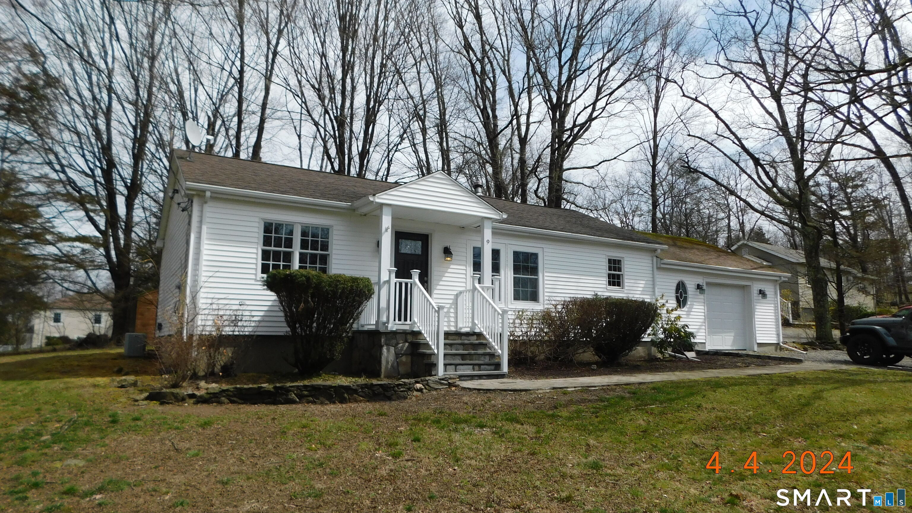 24204822 Property Photo 1