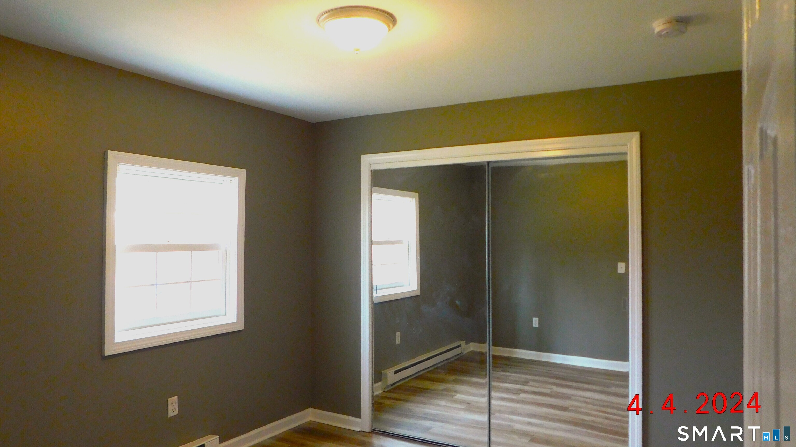 24204822 Property Photo 7