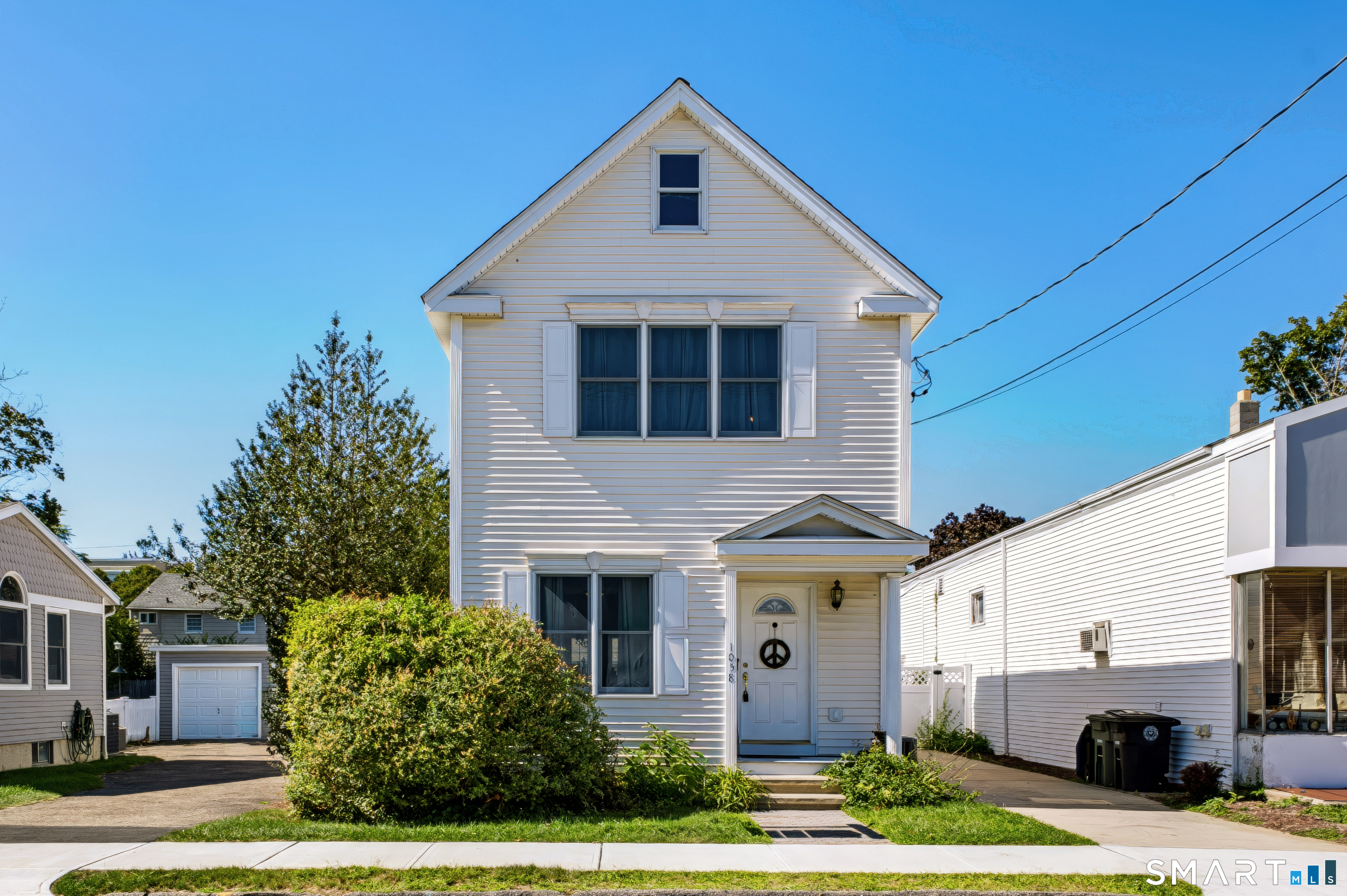 1058 East Broadway Avenue Property Photo 1