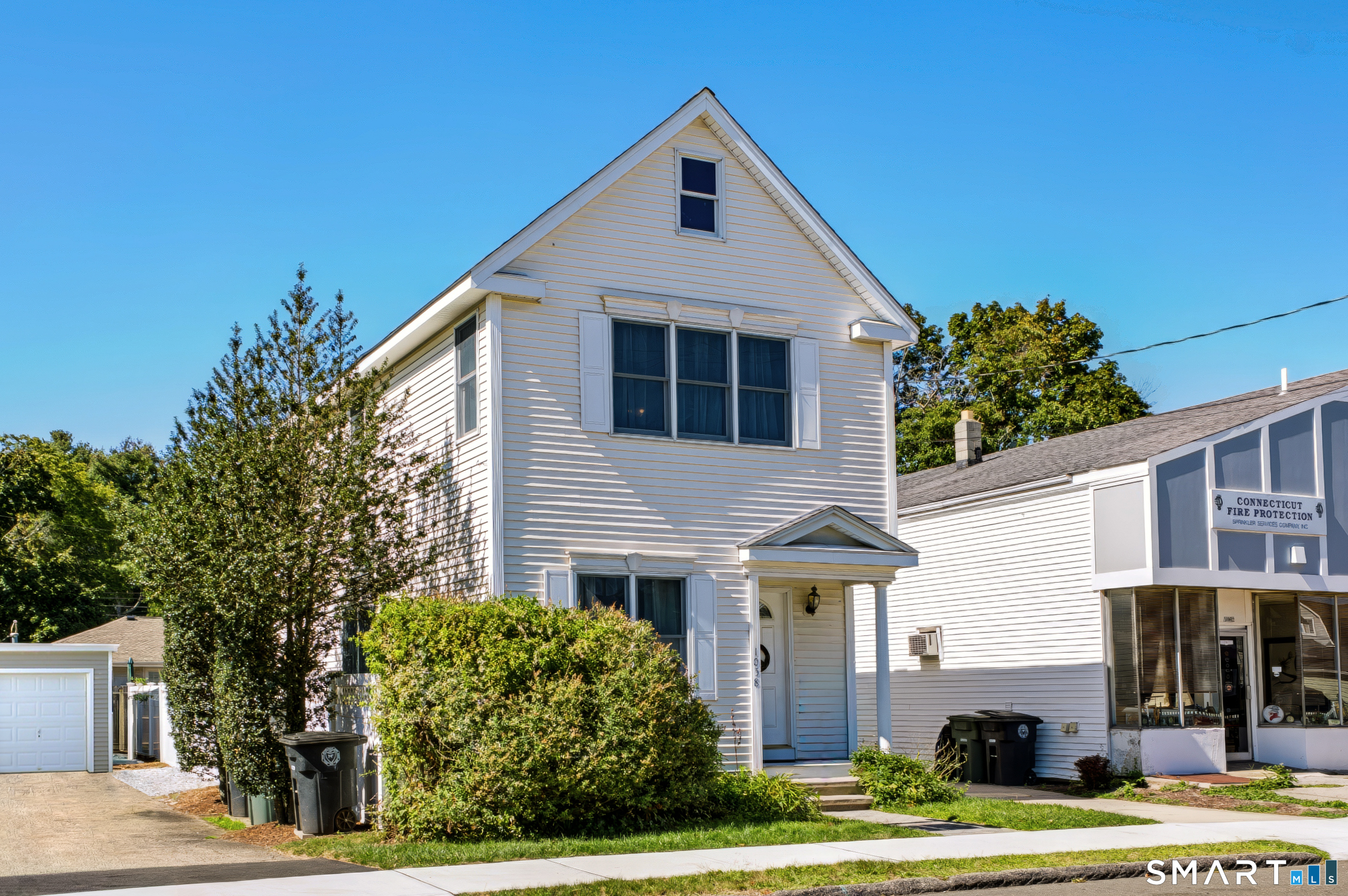 1058 East Broadway Avenue Property Photo 2