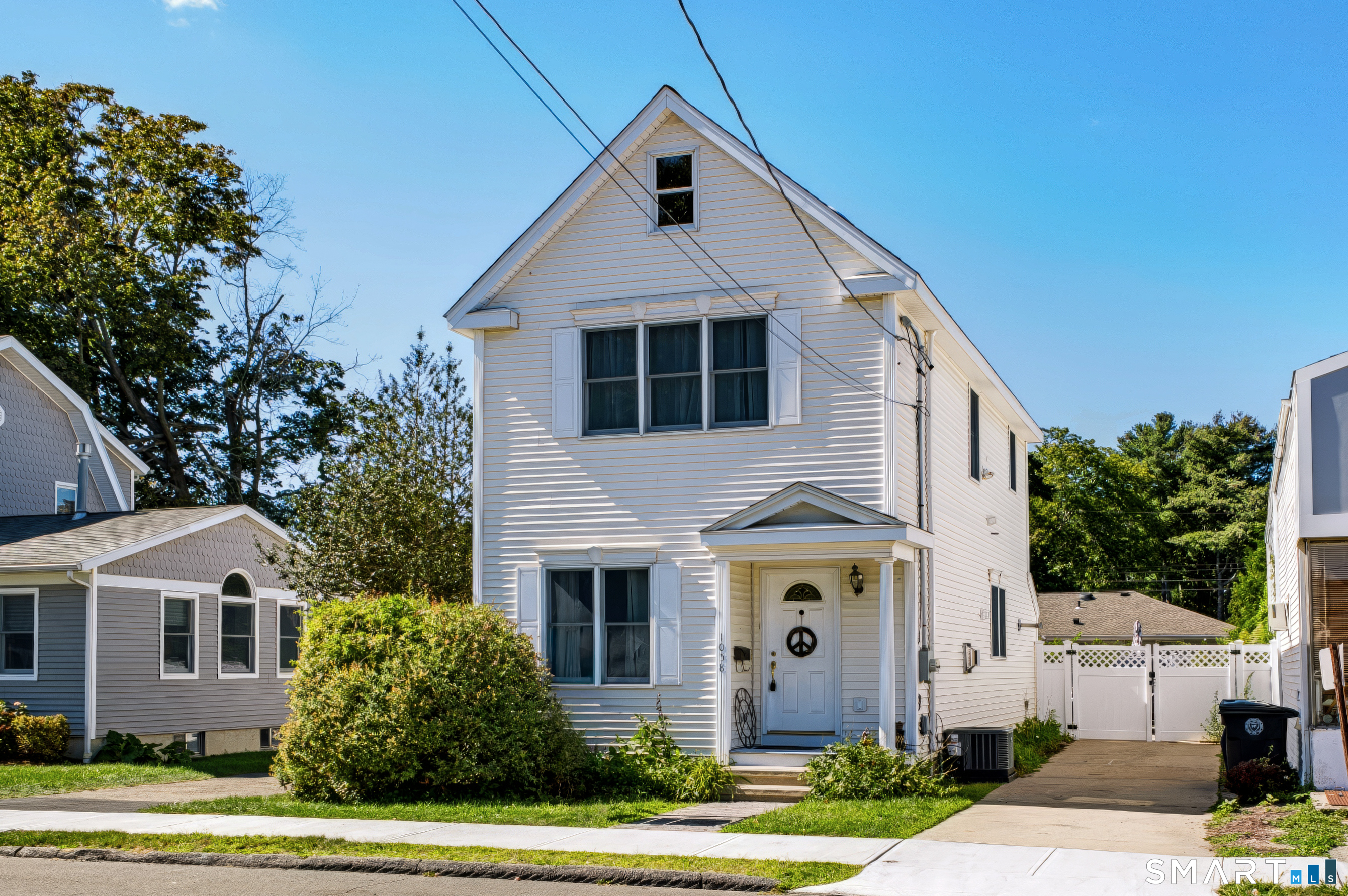1058 East Broadway Avenue Property Photo 3