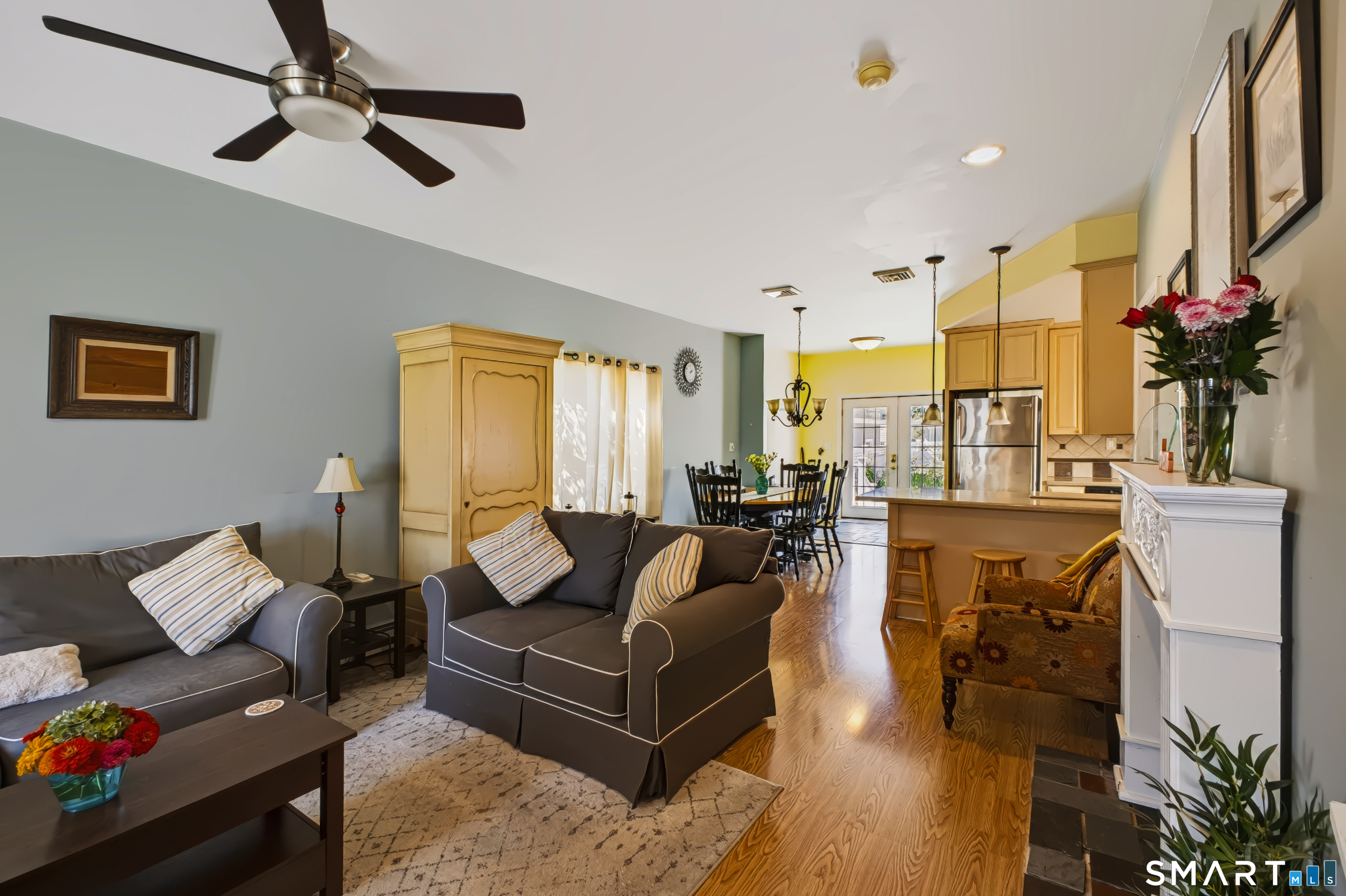 1058 East Broadway Avenue Property Photo 4