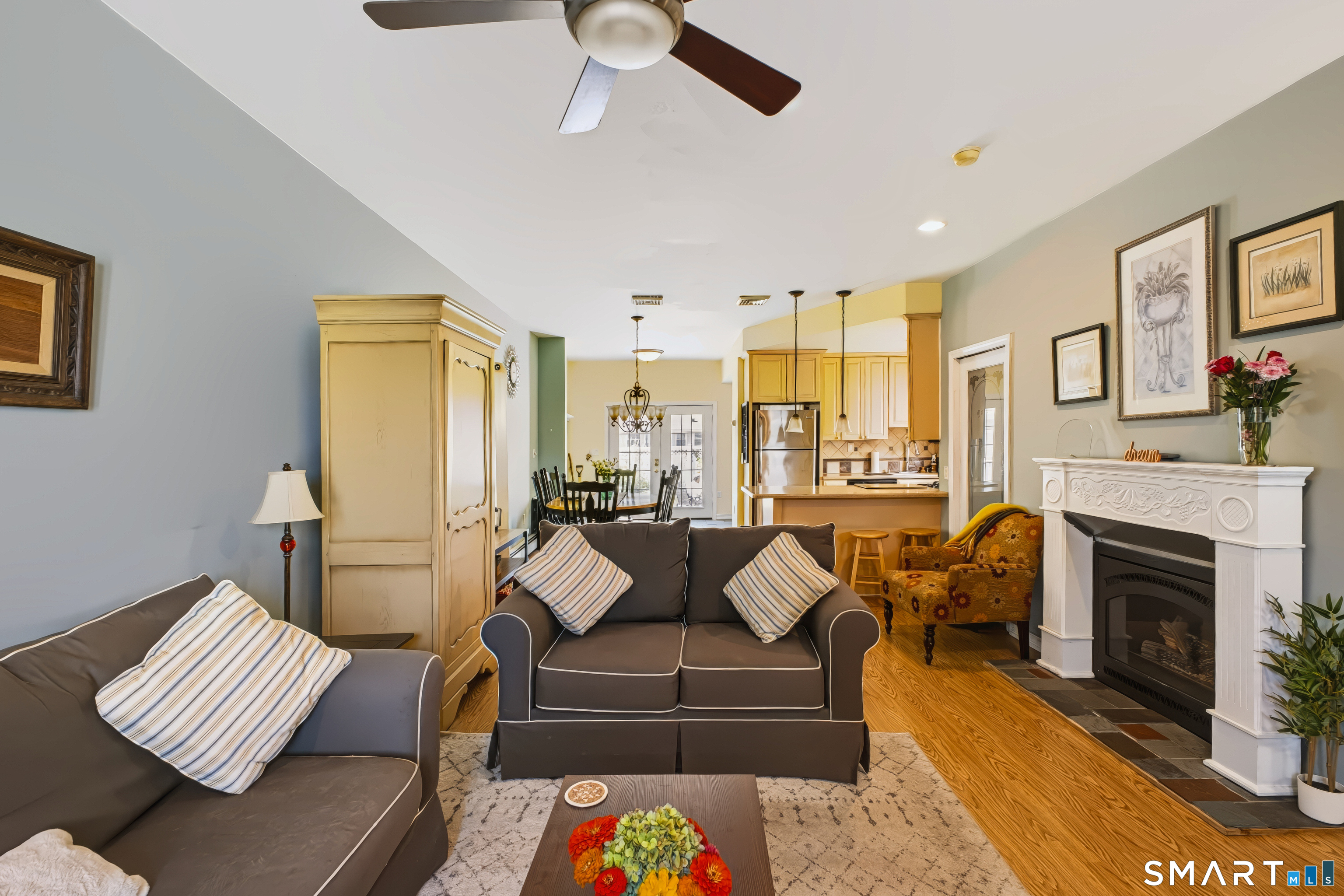 1058 East Broadway Avenue Property Photo 5