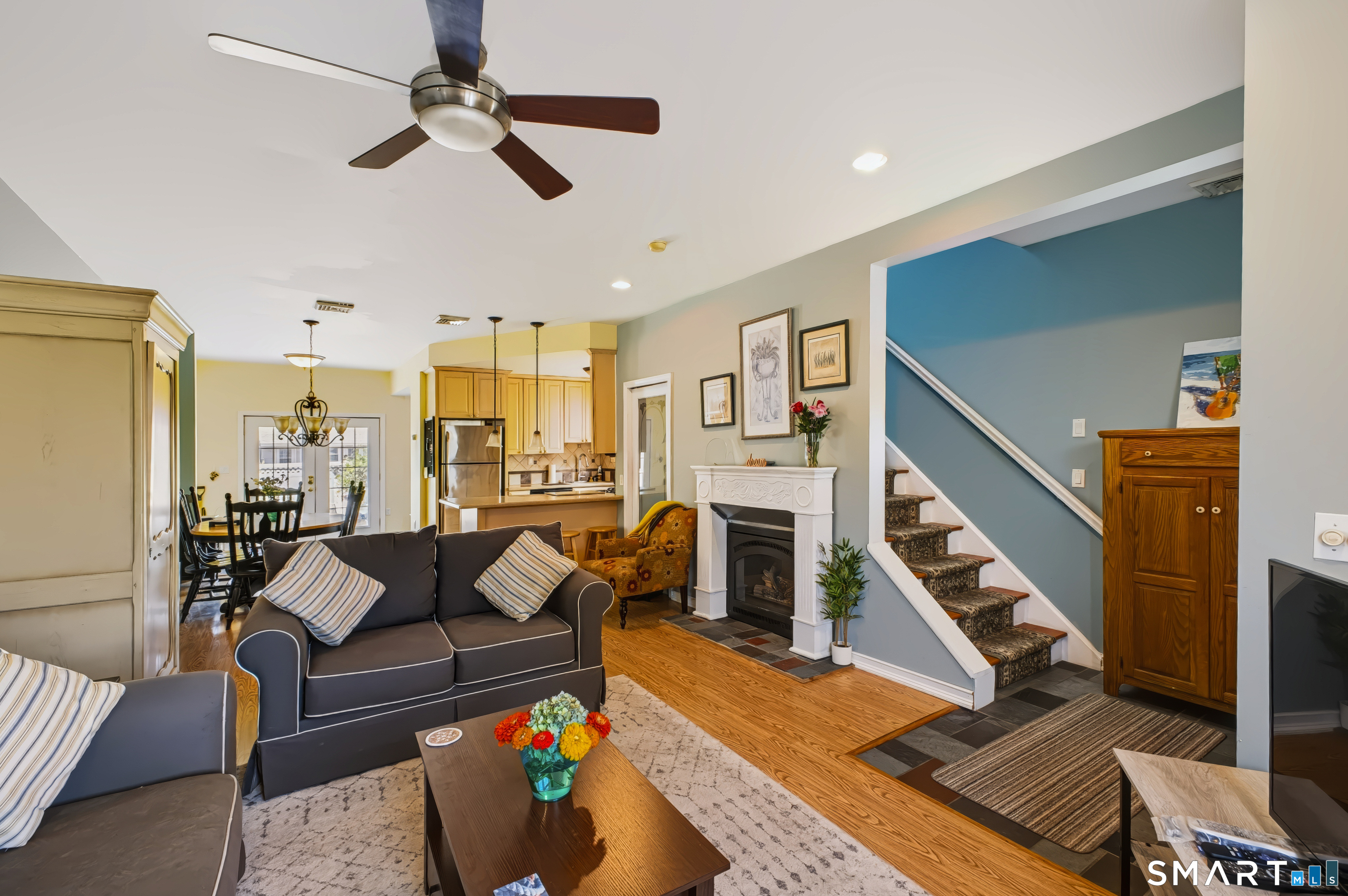 1058 East Broadway Avenue Property Photo 6