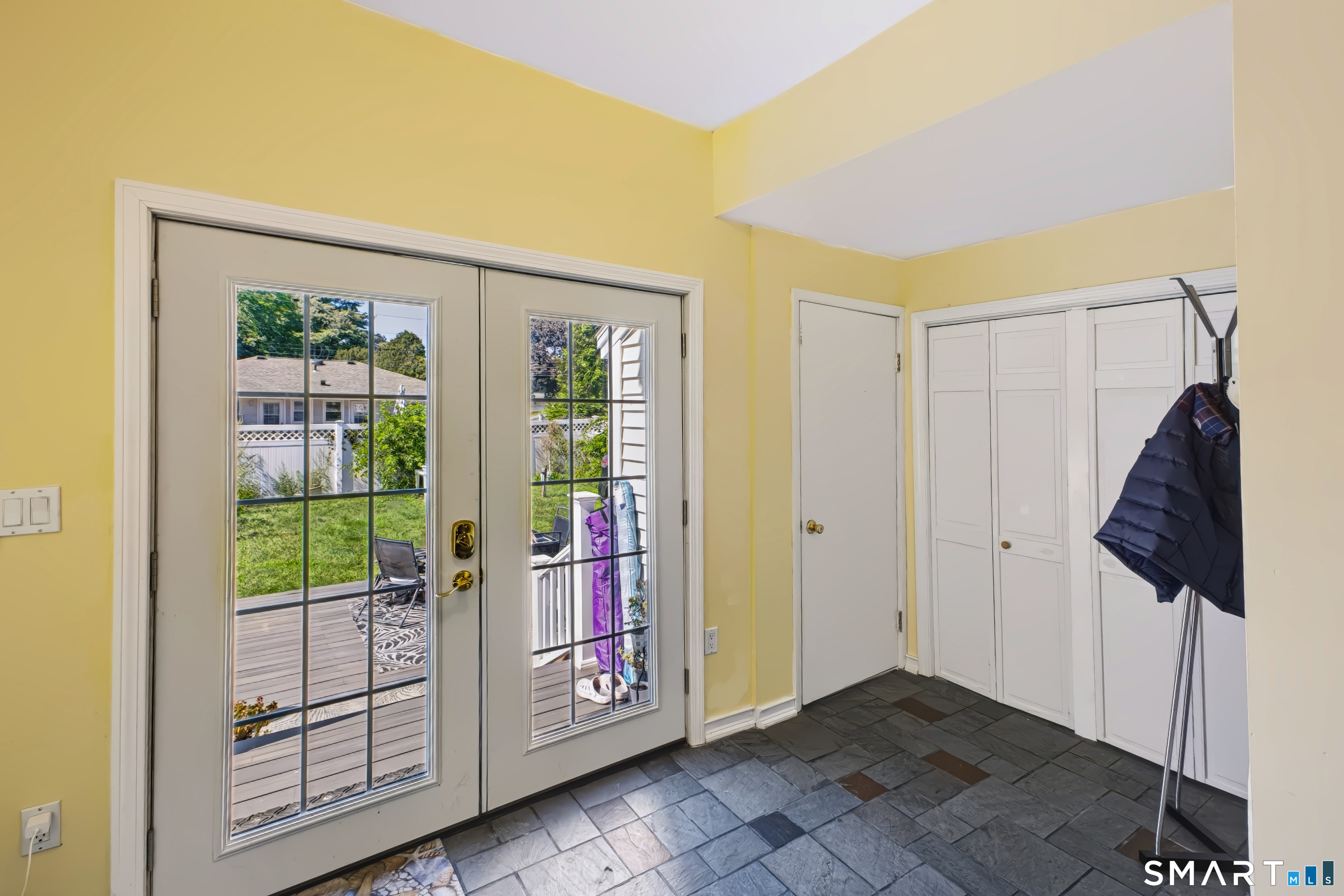 1058 East Broadway Avenue Property Photo 18