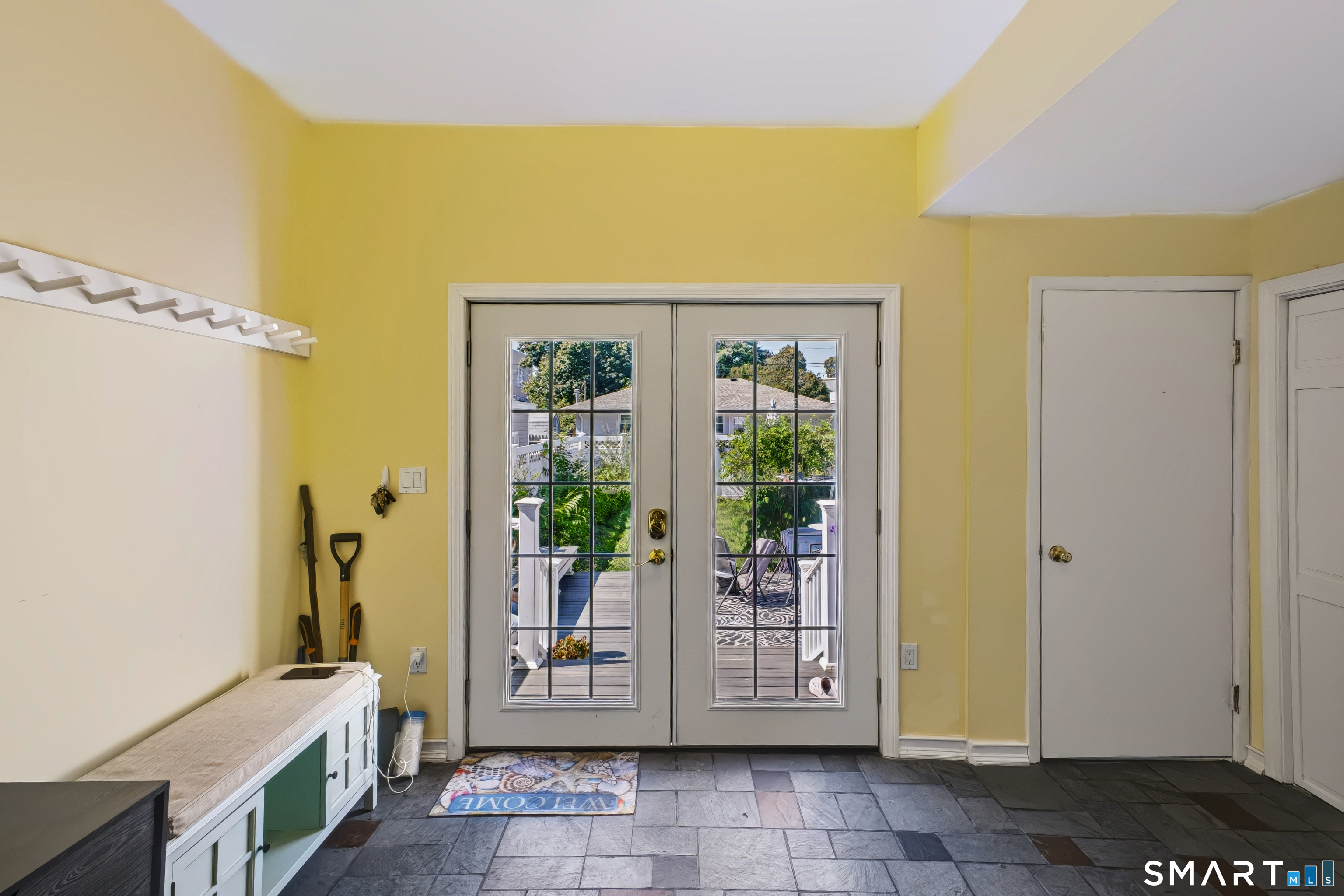 1058 East Broadway Avenue Property Photo 19