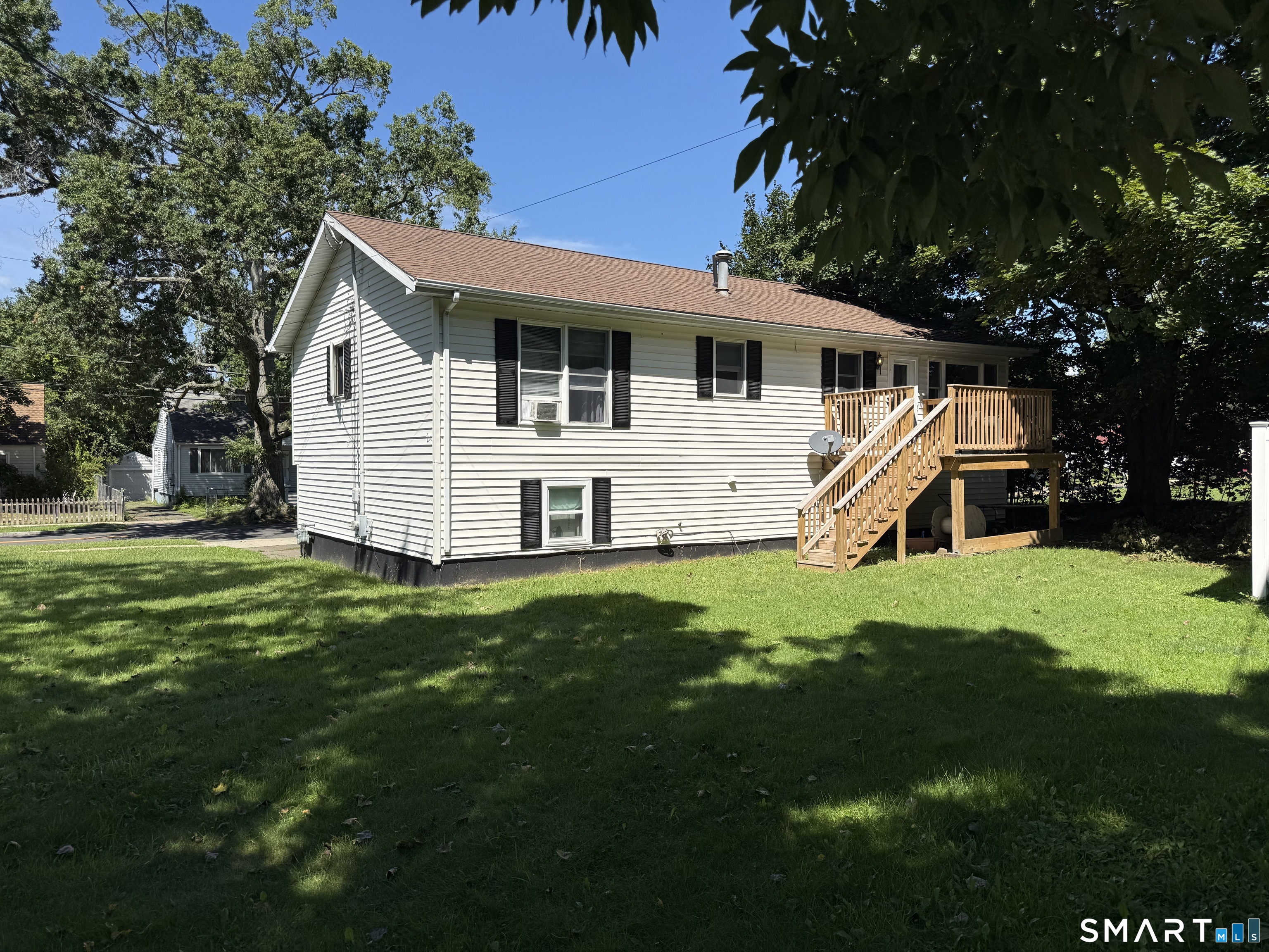 75 Ramsdell Street Property Photo 2