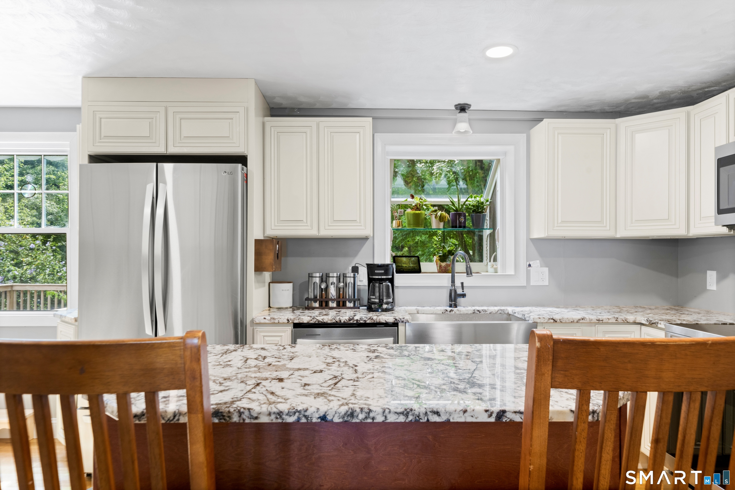 42 Oakwood Street Property Photo 6