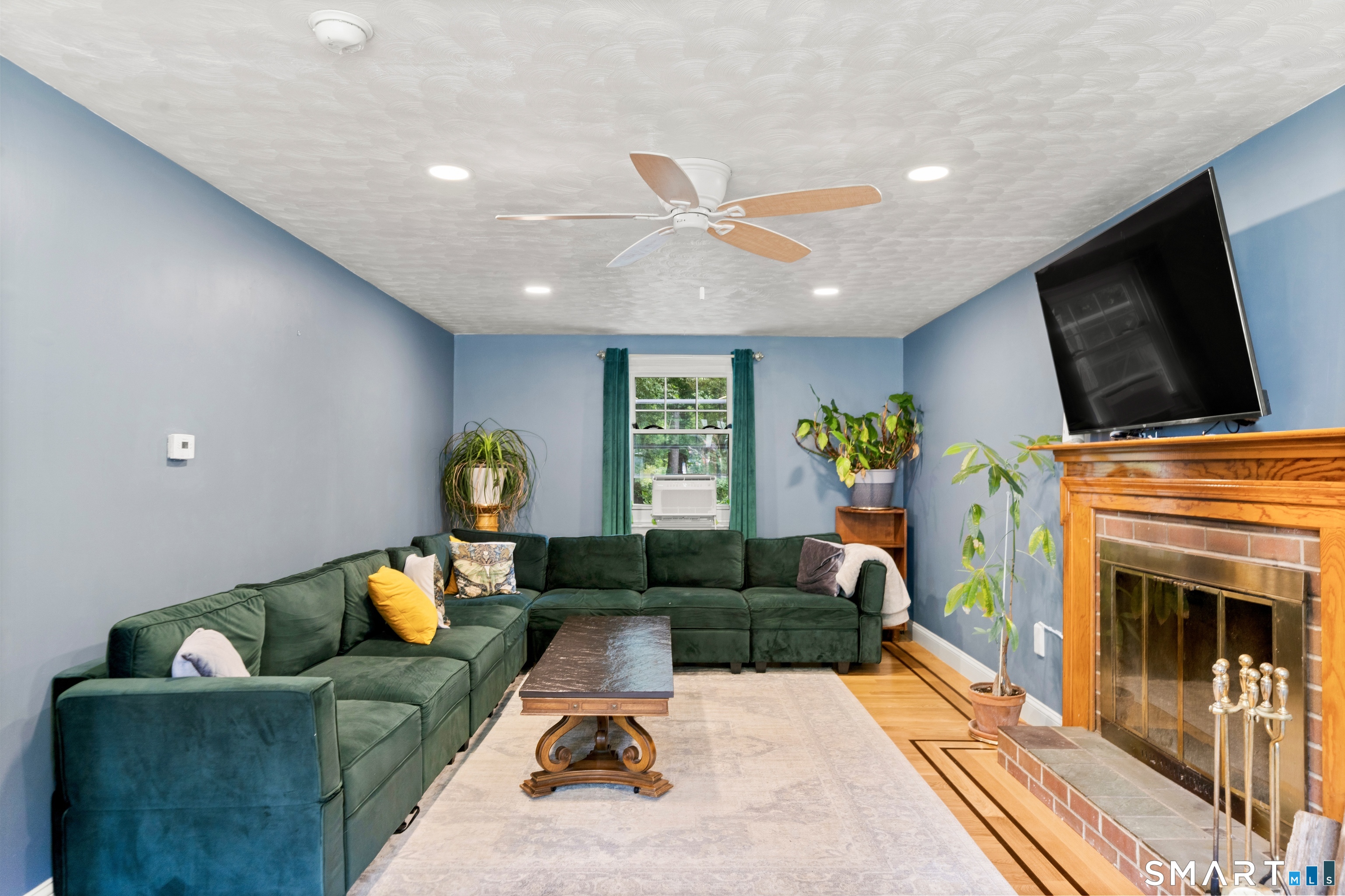42 Oakwood Street Property Photo 12