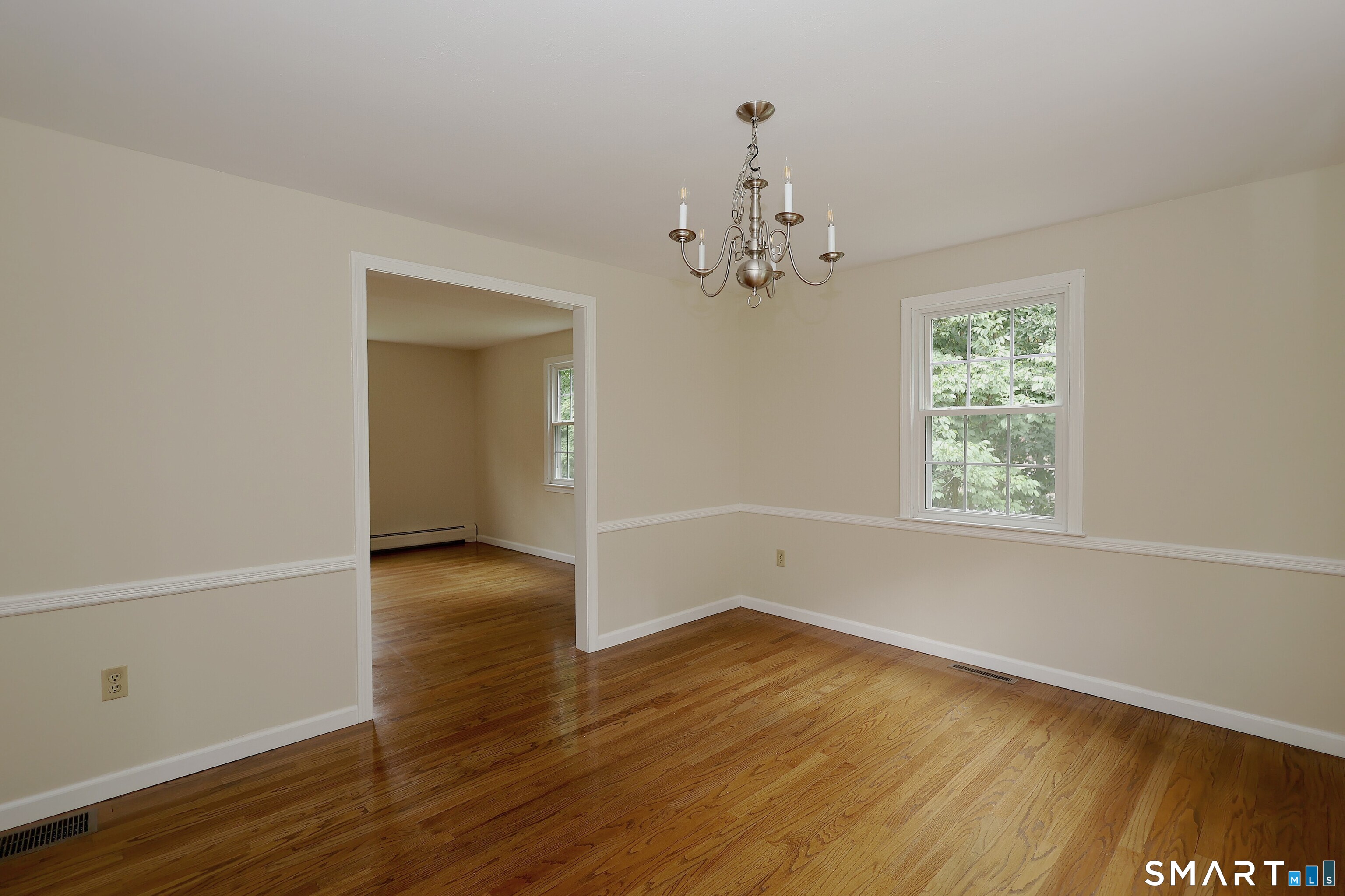 24204863 Property Photo 12