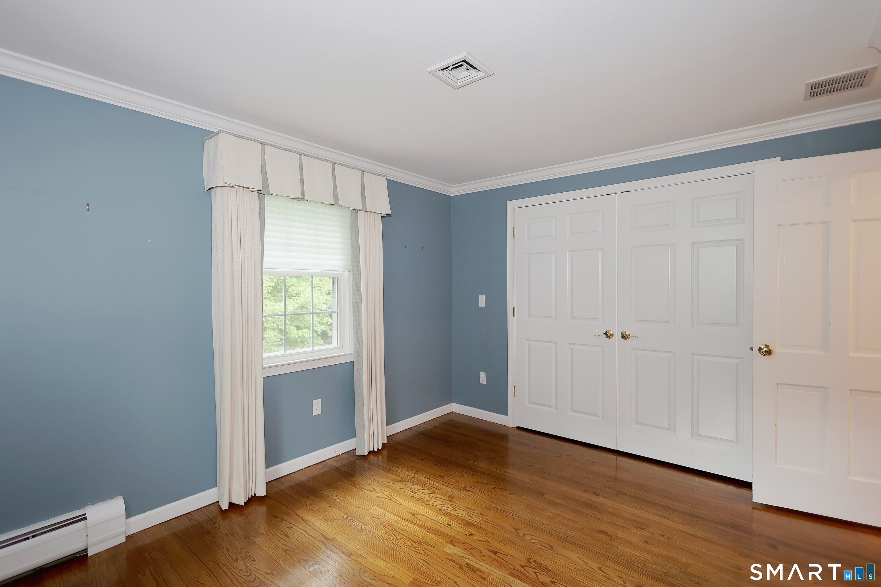 24204863 Property Photo 20