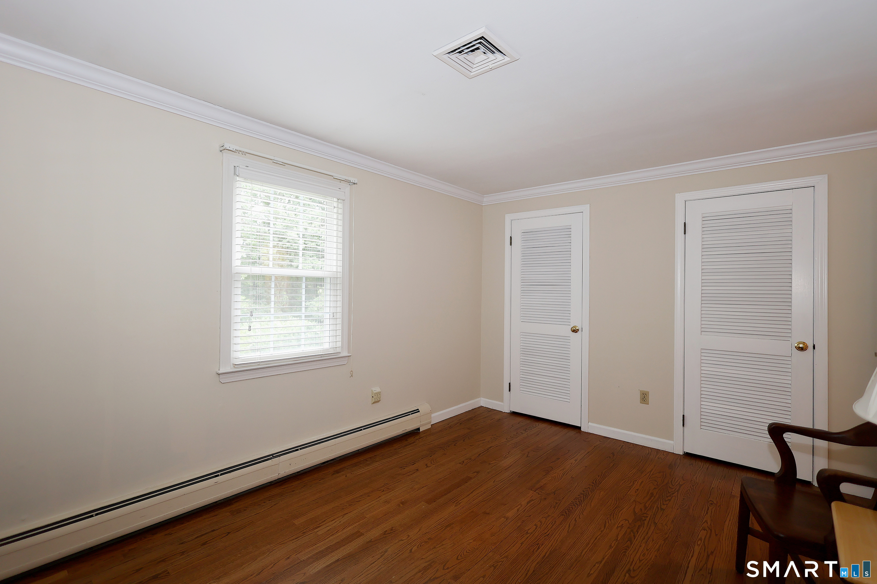 24204863 Property Photo 22