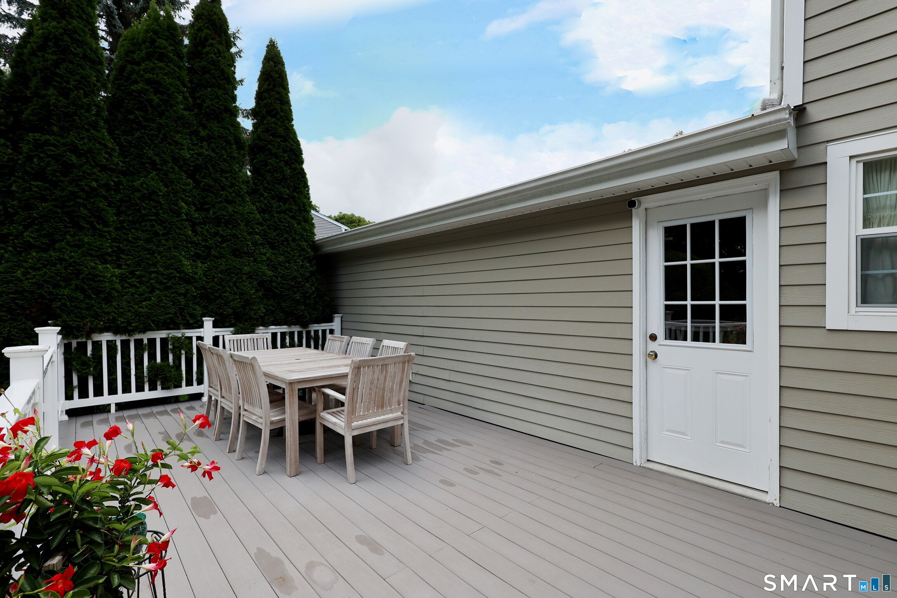 24204863 Property Photo 35