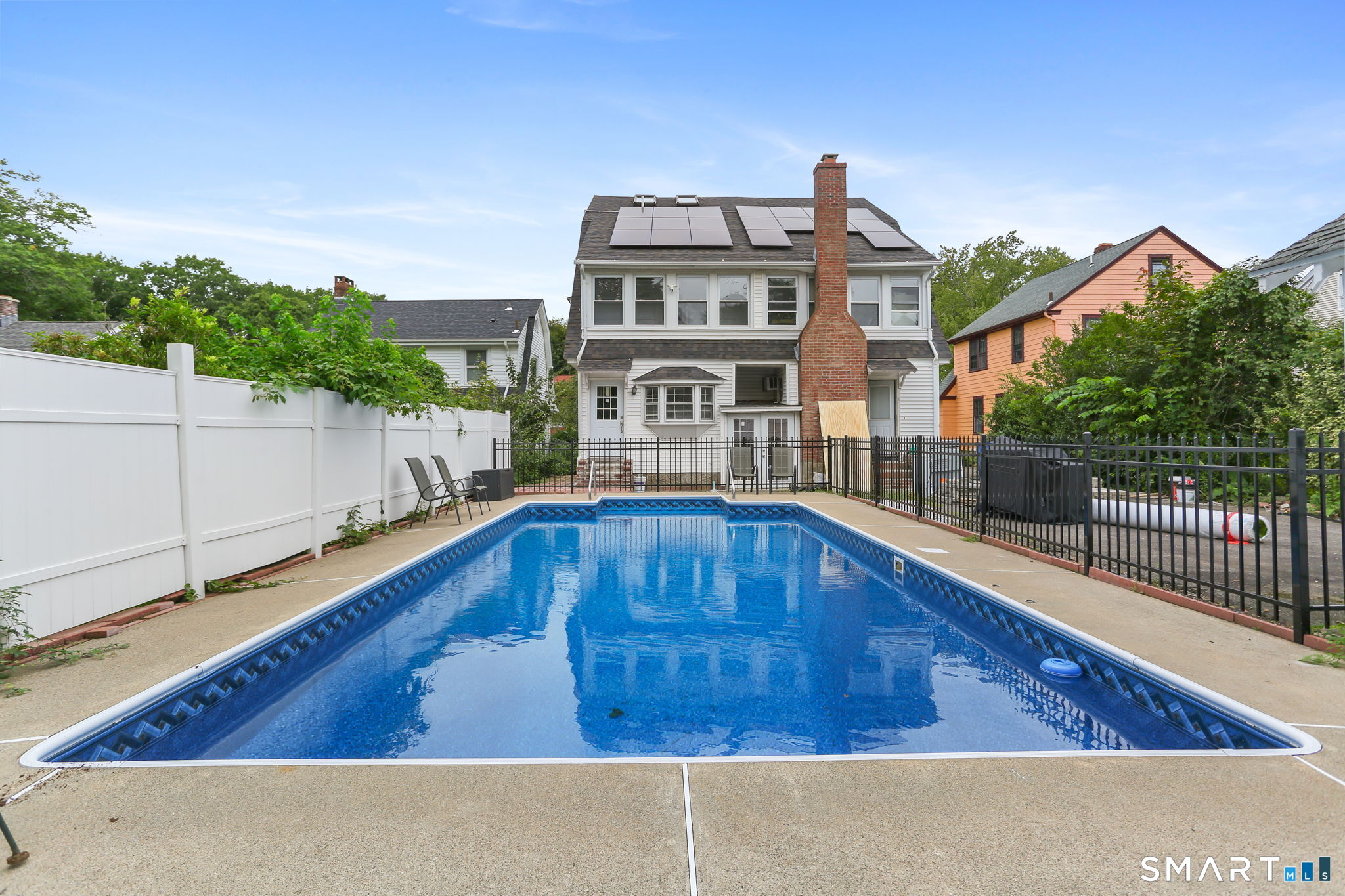 104 Thornton Street Property Photo 39