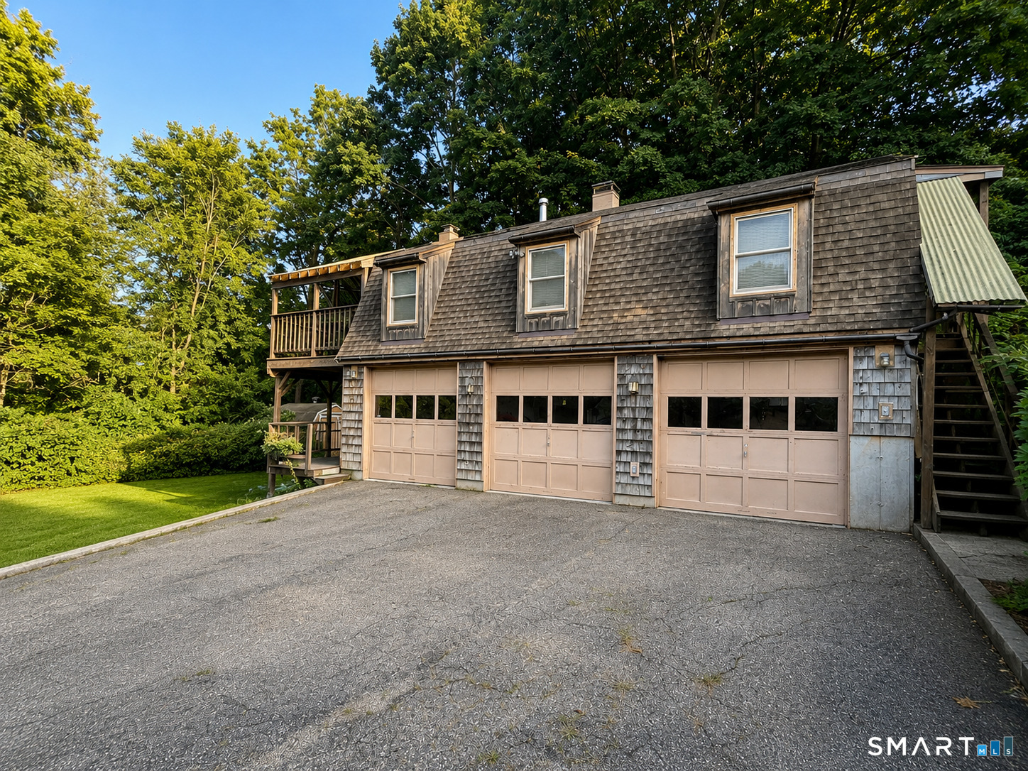 66 Riverside Avenue Property Photo 1