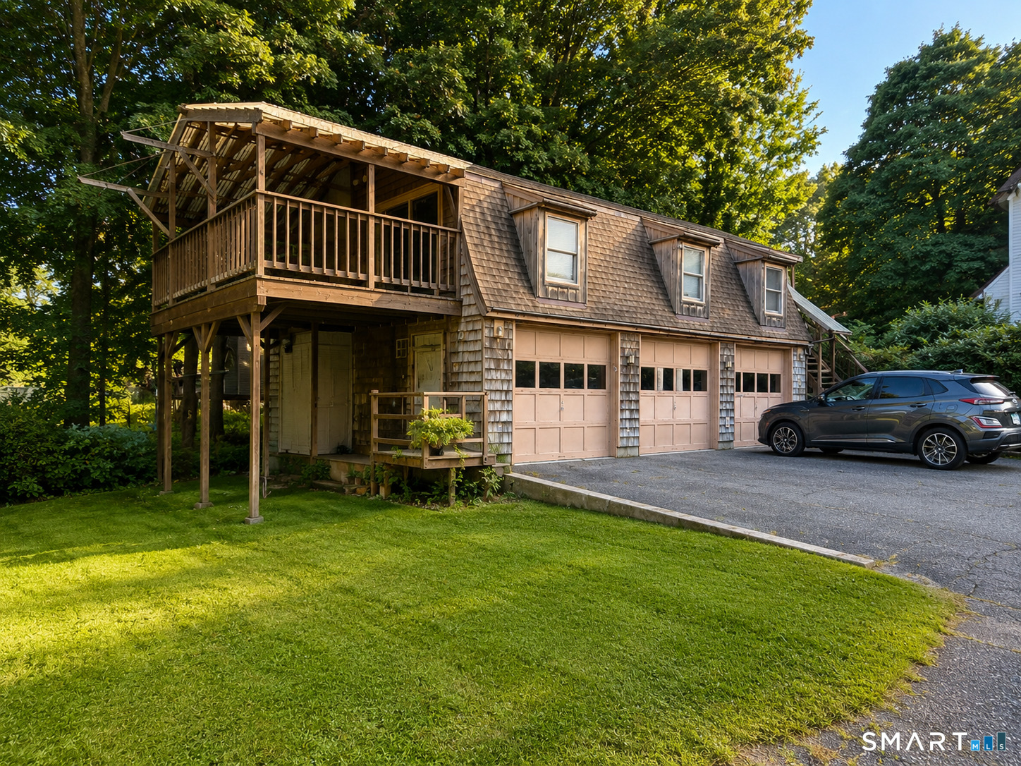 66 Riverside Avenue Property Photo 2