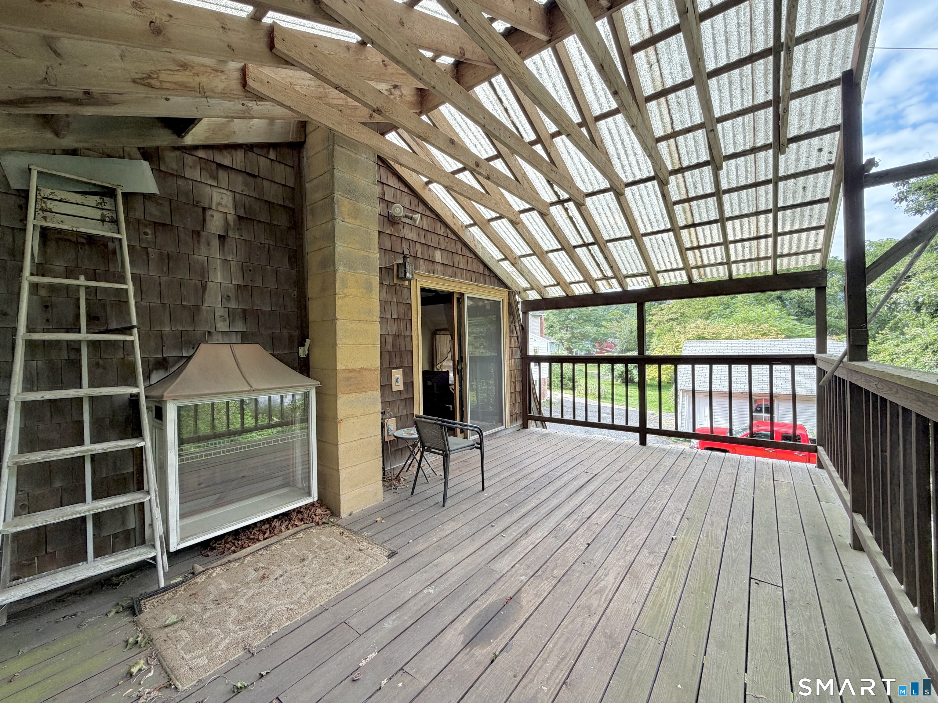 66 Riverside Avenue Property Photo 4