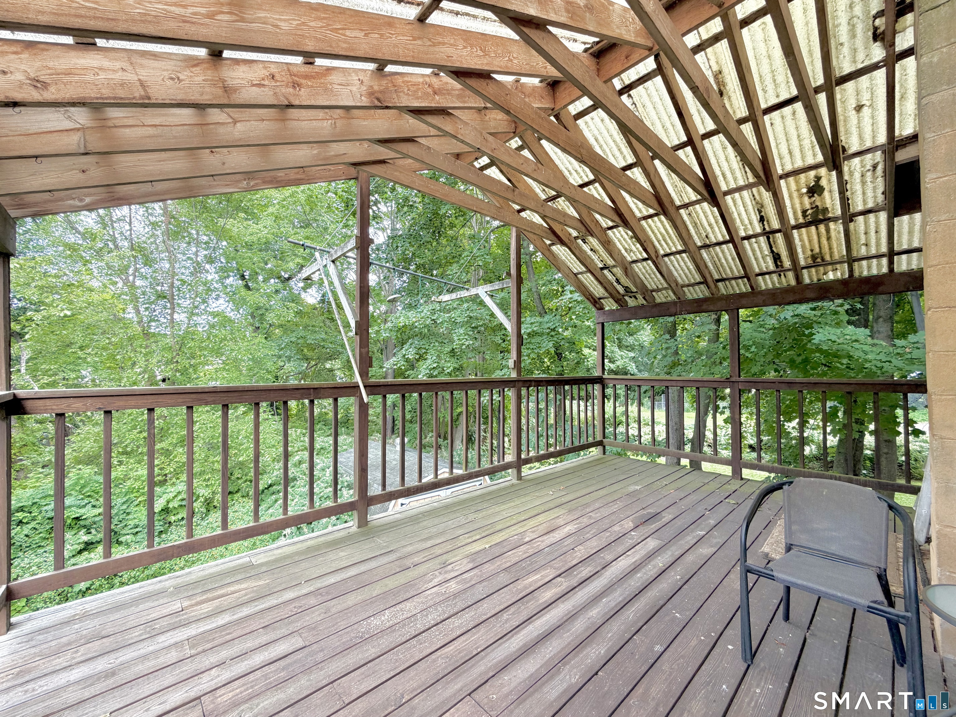 66 Riverside Avenue Property Photo 5