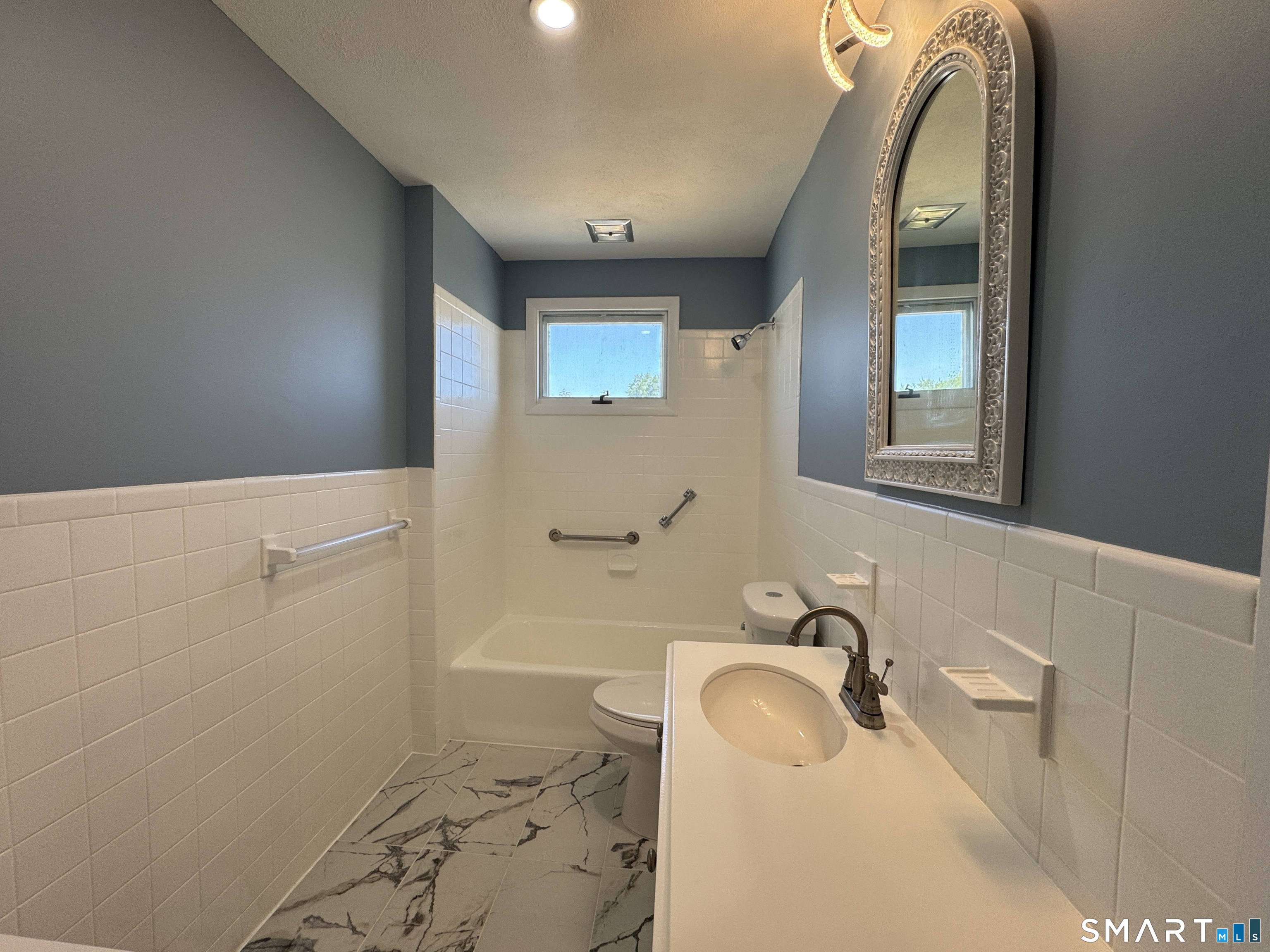66 Dodd #2 Avenue Property Photo 13