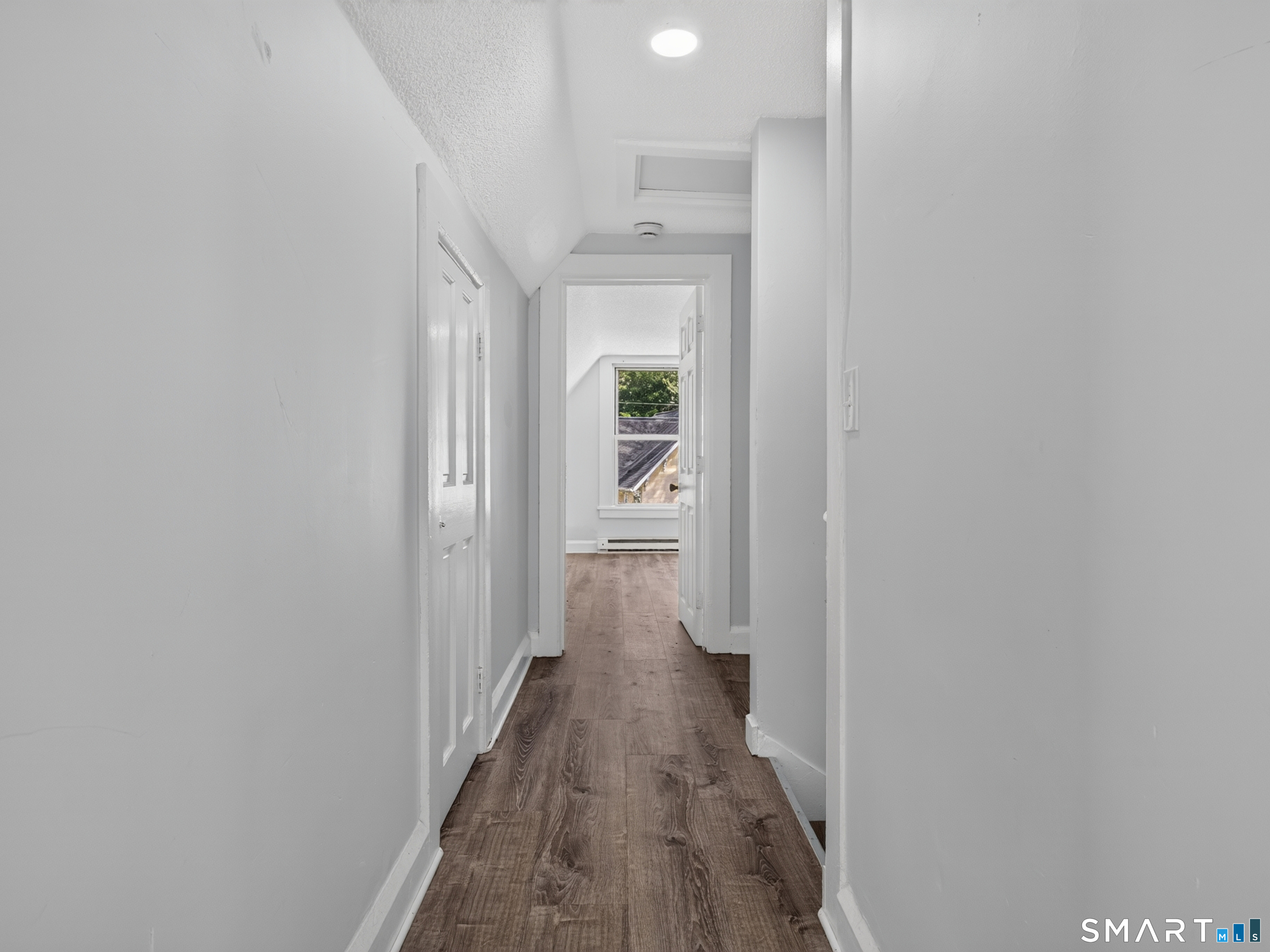 111 Laurel Hill Avenue Property Photo 19