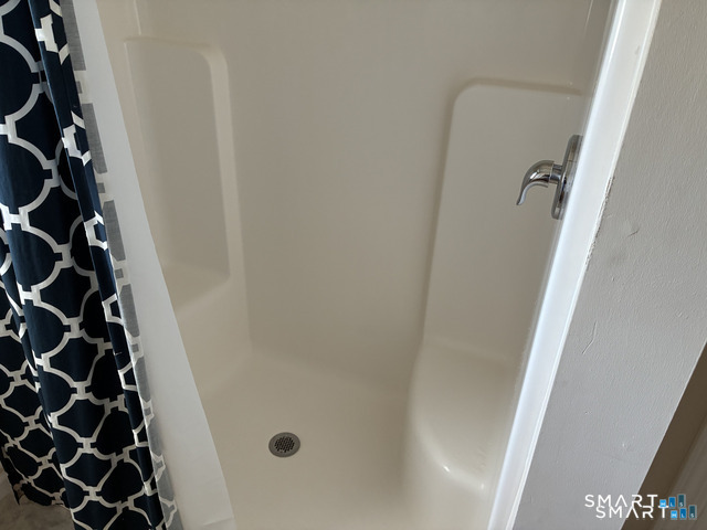 2 Buckingham Avenue Property Photo 8
