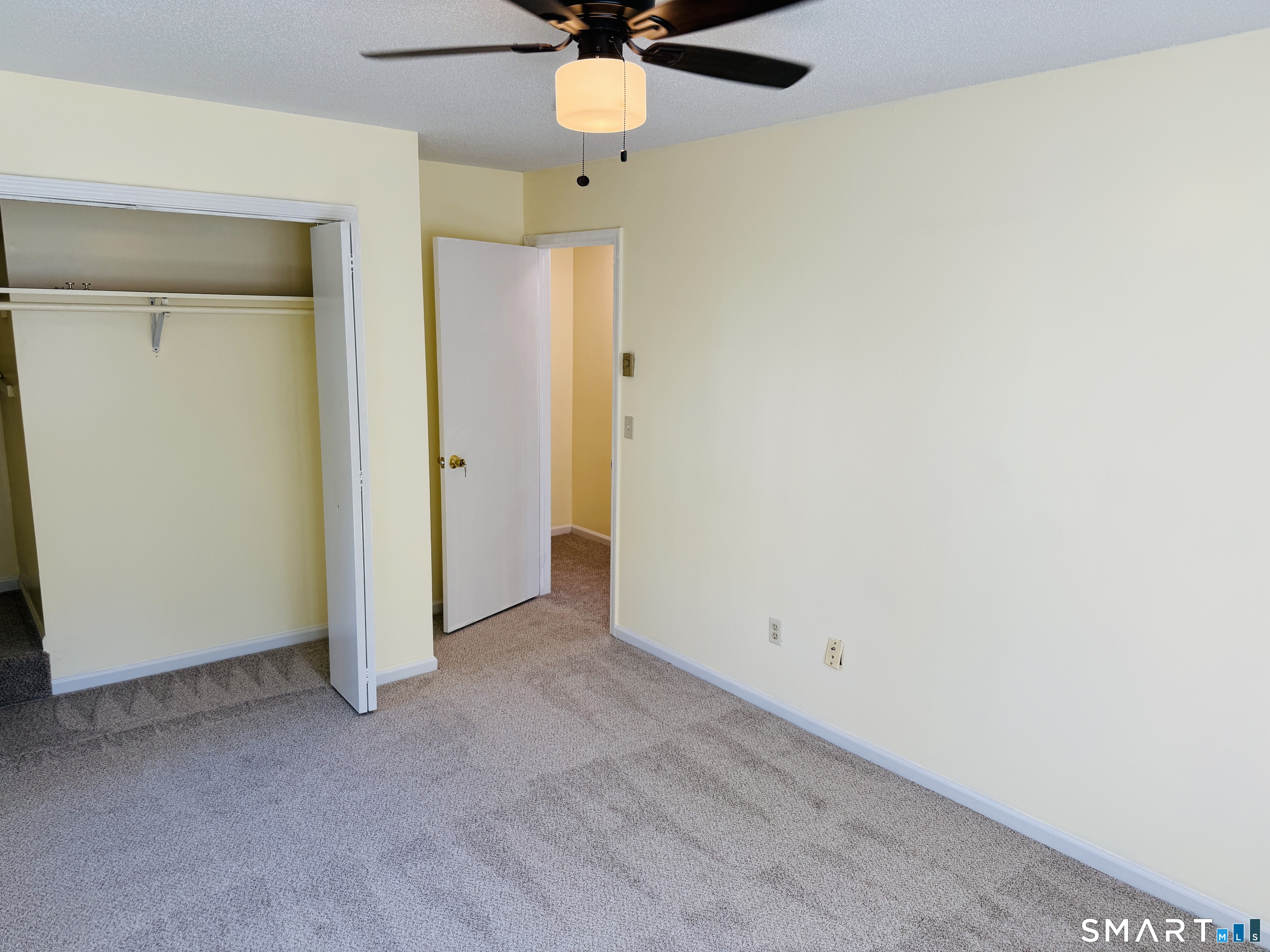 64 Deerwood 2 Lane Property Photo 14