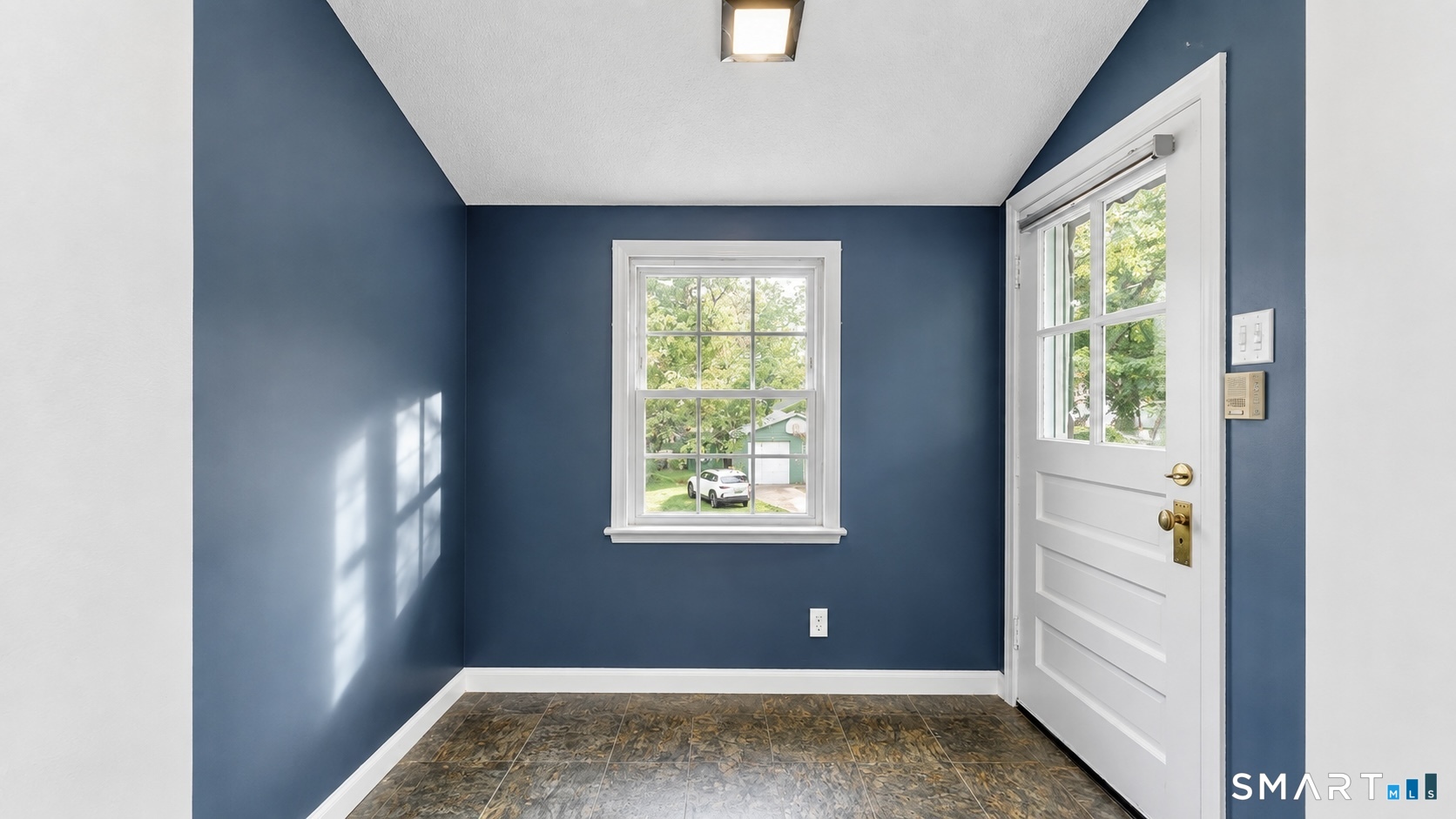 21 Parmalee 2 Avenue Property Photo 3