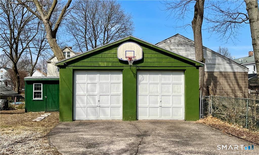21 Parmalee 2 Avenue Property Photo 17
