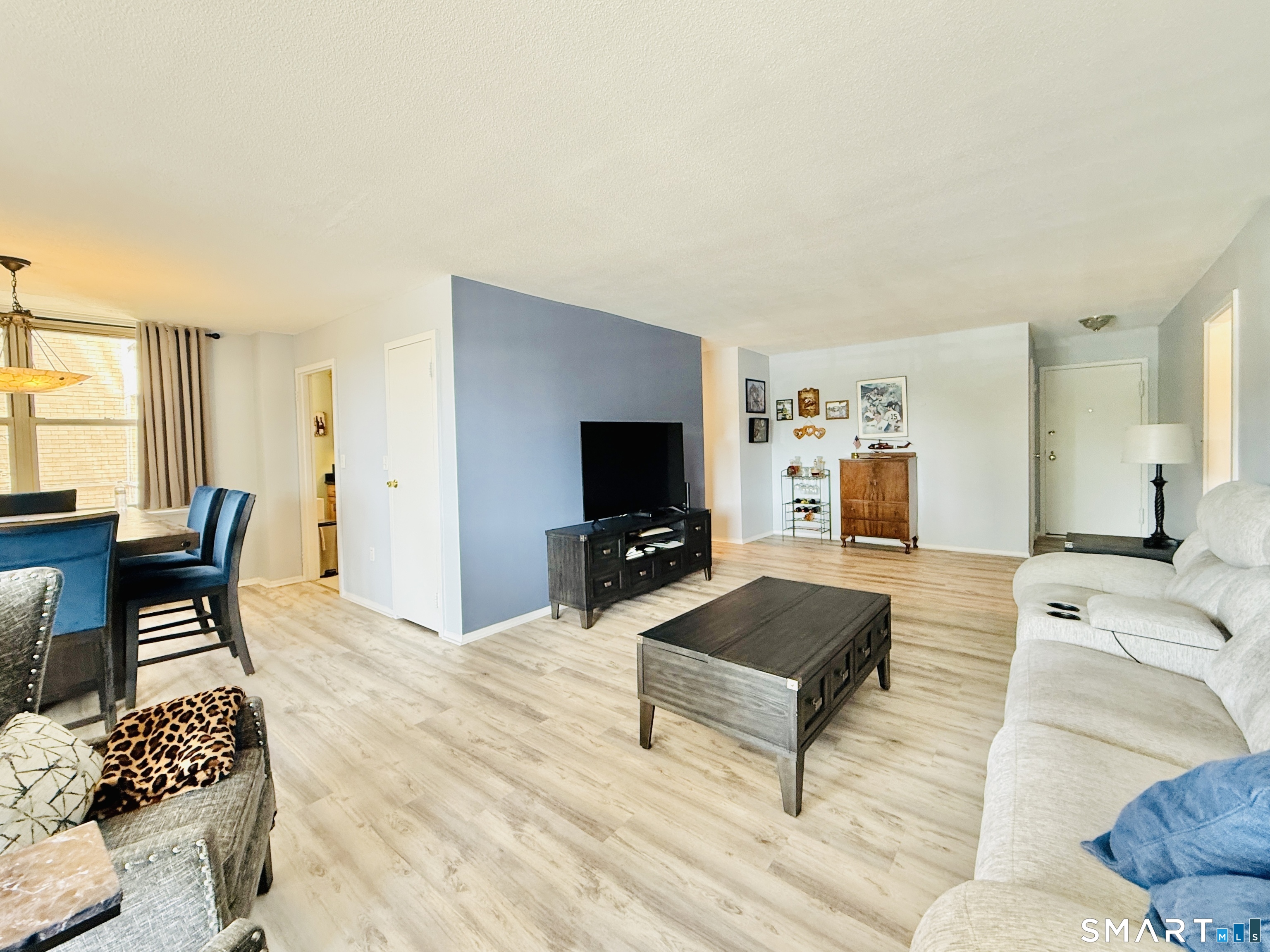 1 Strawberry Hill 1a Court Property Photo 7