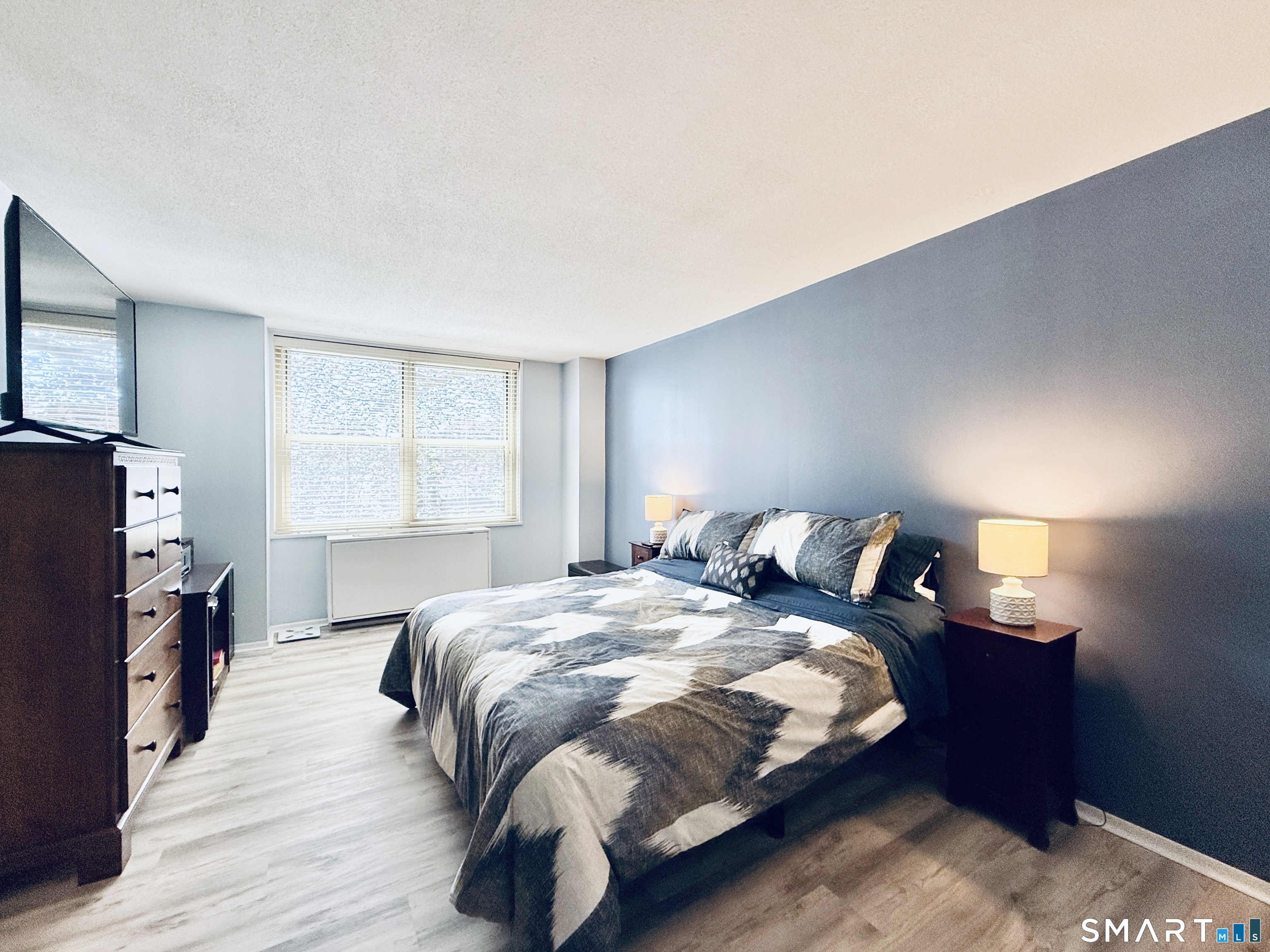 1 Strawberry Hill 1a Court Property Photo 20