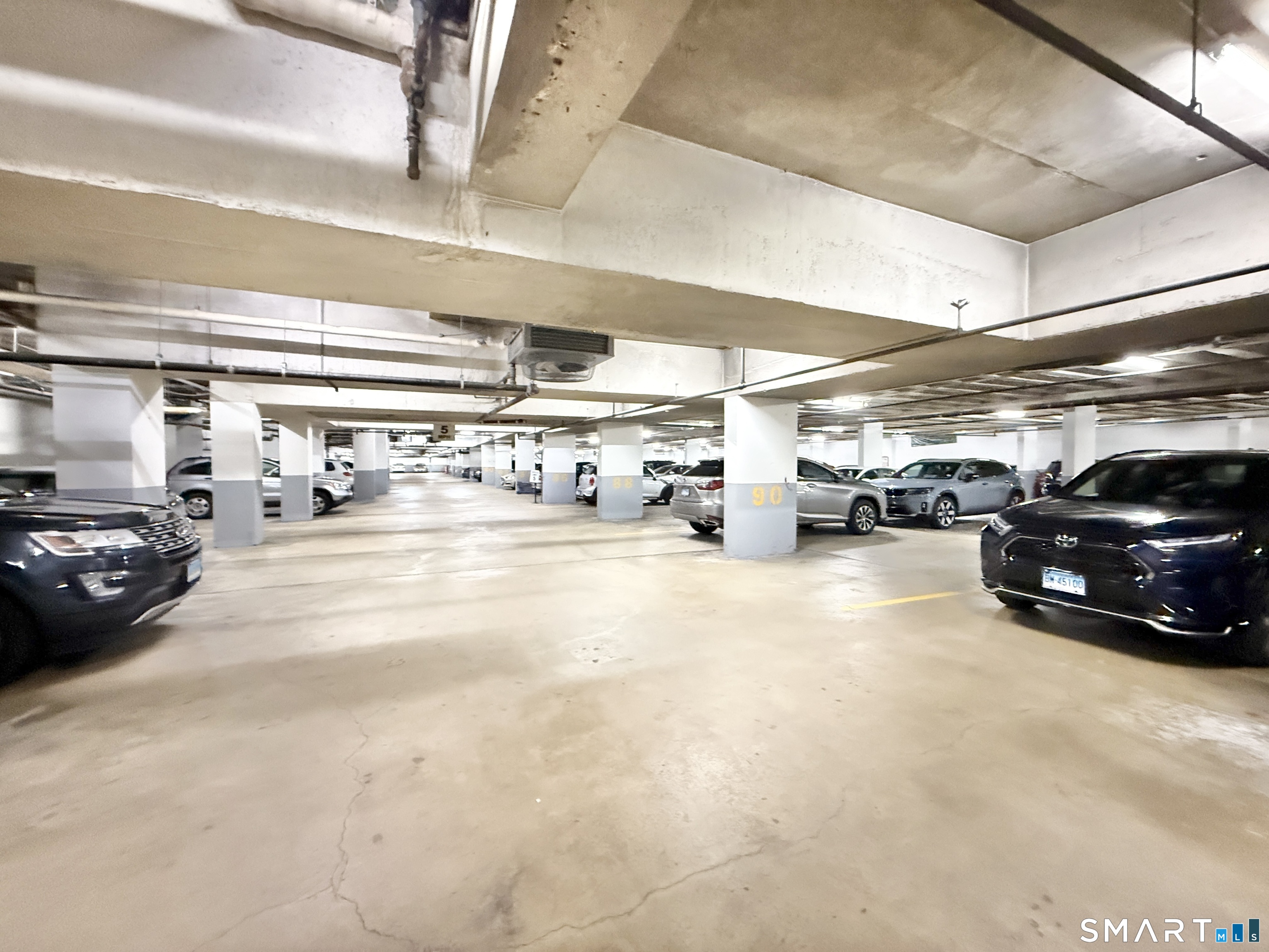1 Strawberry Hill 1a Court Property Photo 35