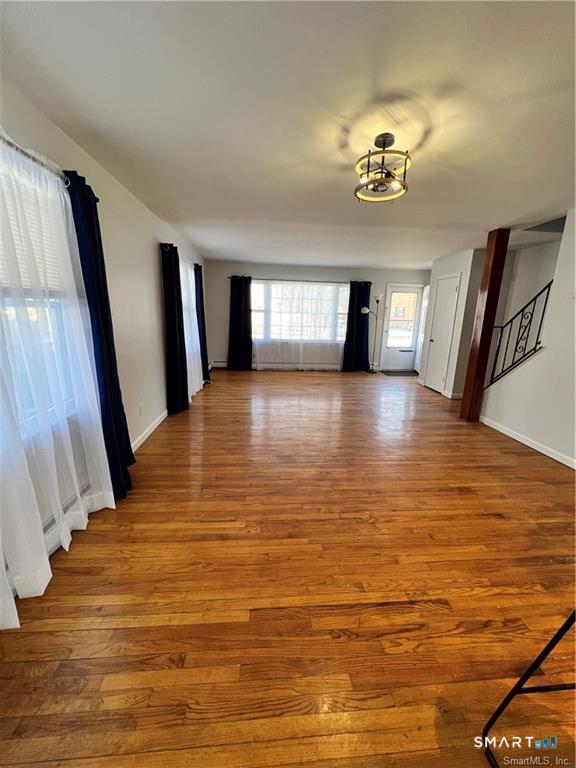 1081 Brooklawn Avenue Property Photo 3