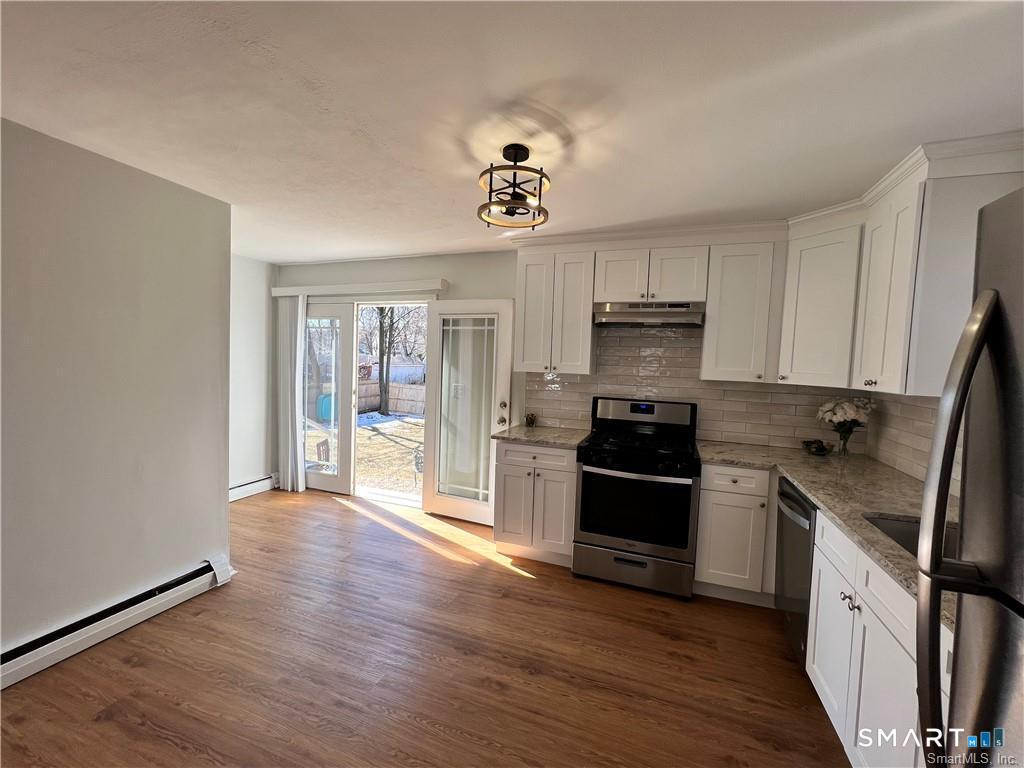 1081 Brooklawn Avenue Property Photo 11