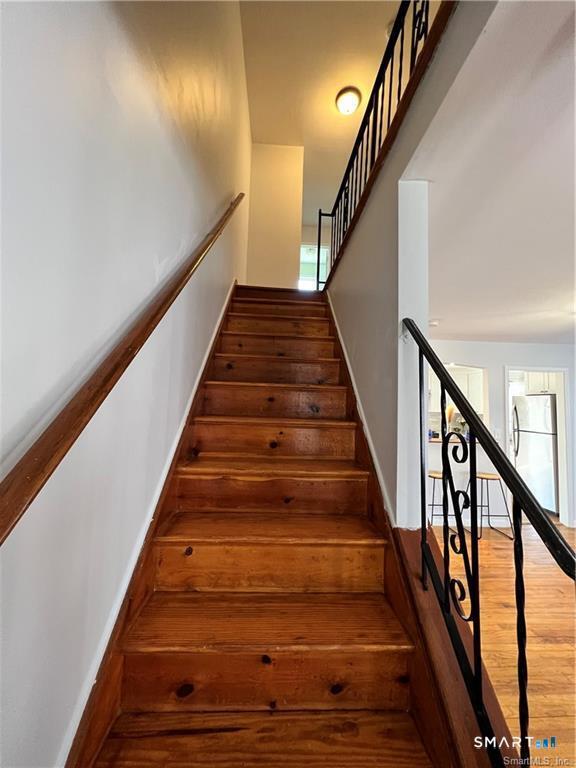 1081 Brooklawn Avenue Property Photo 15