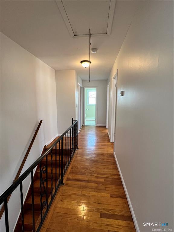 1081 Brooklawn Avenue Property Photo 24