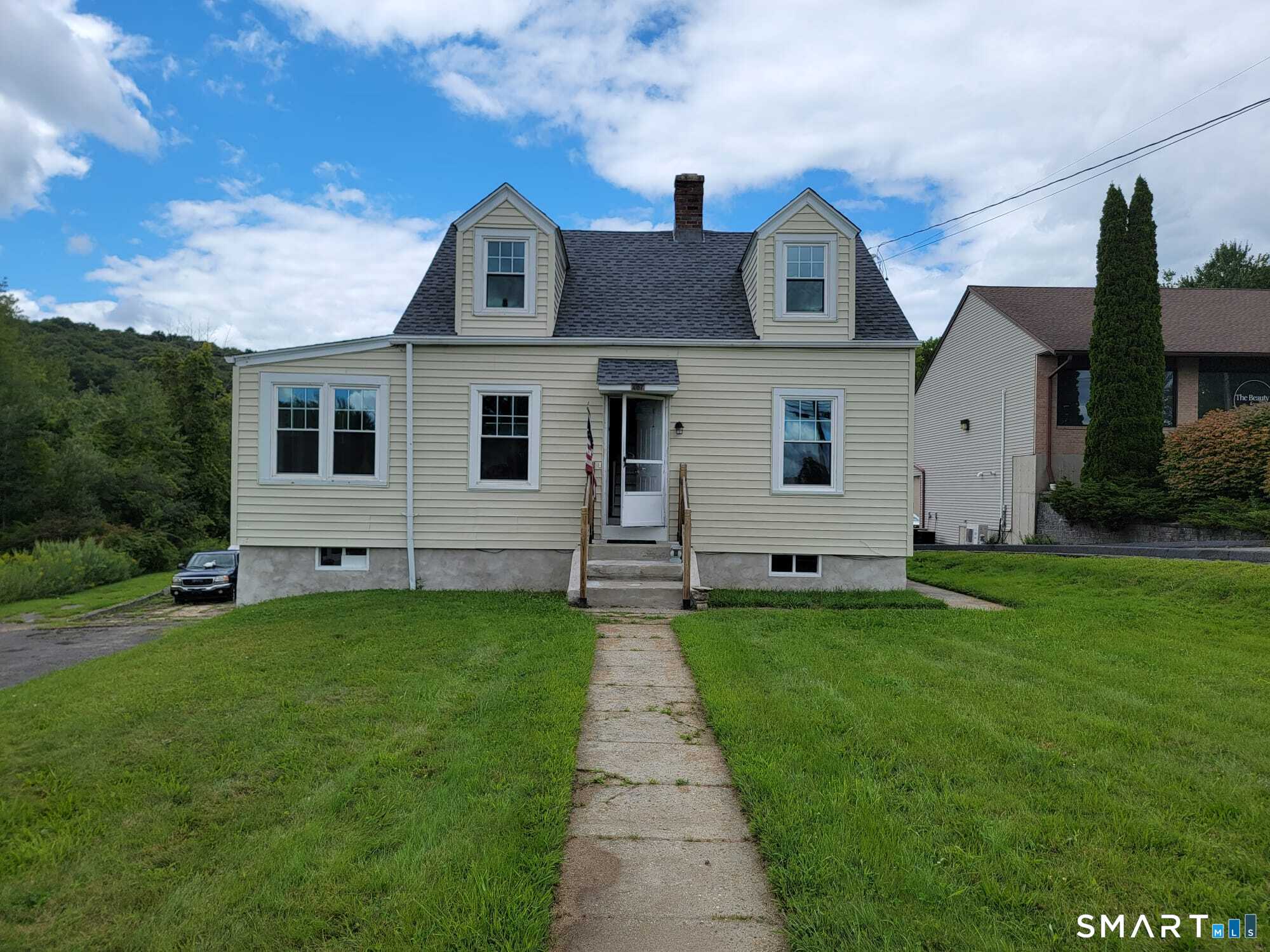405 Wolcott Road Property Photo 1