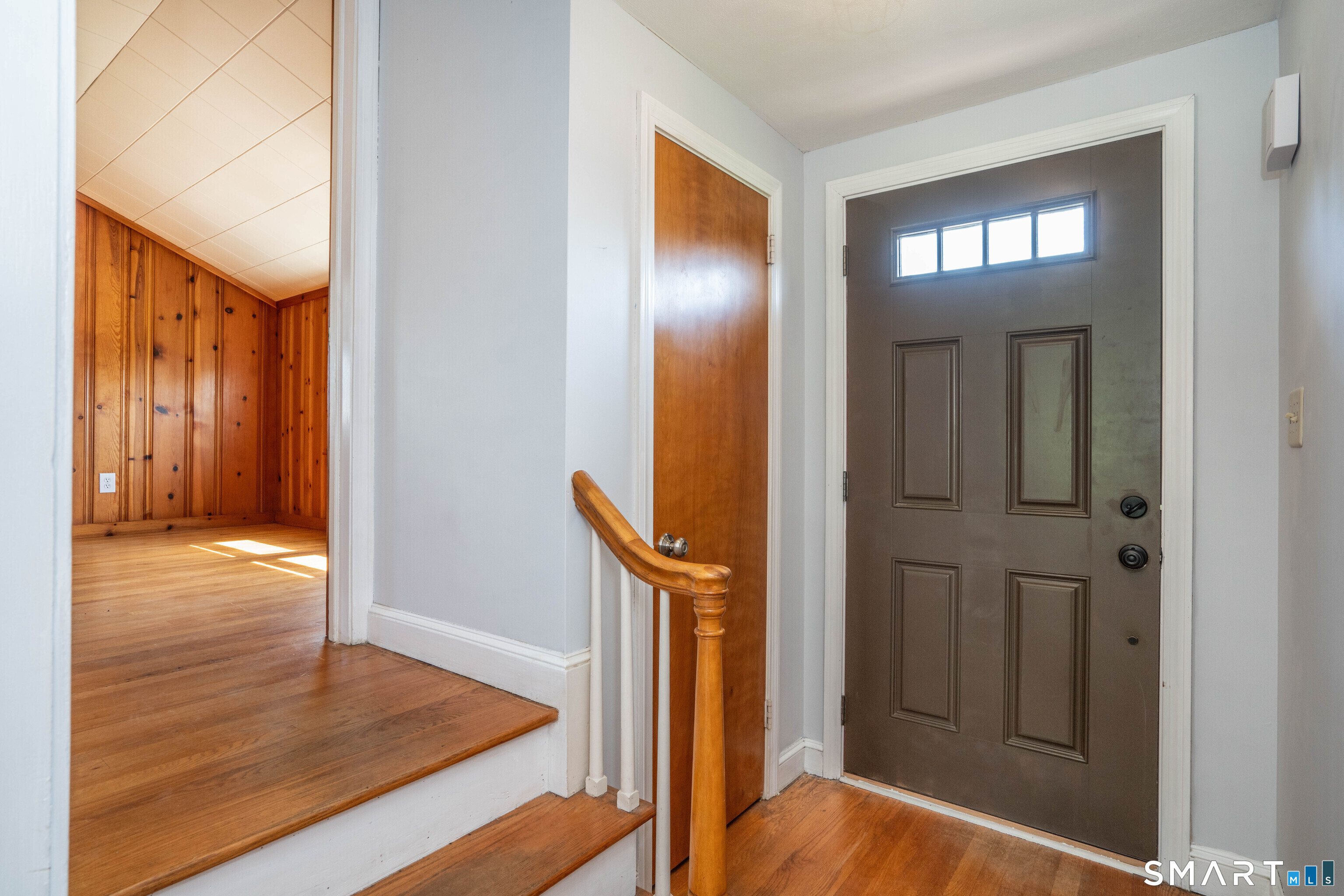 523 Main South Street Property Photo 3