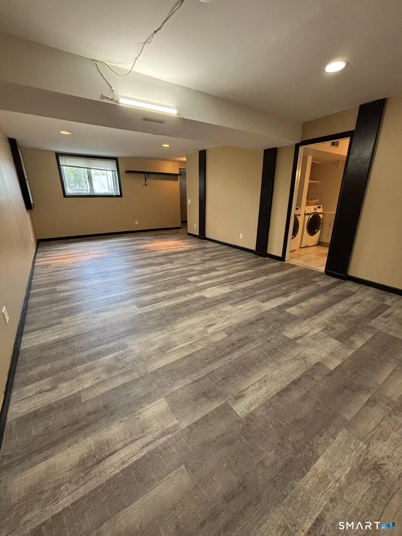 36 Nicholas Avenue Property Photo 2