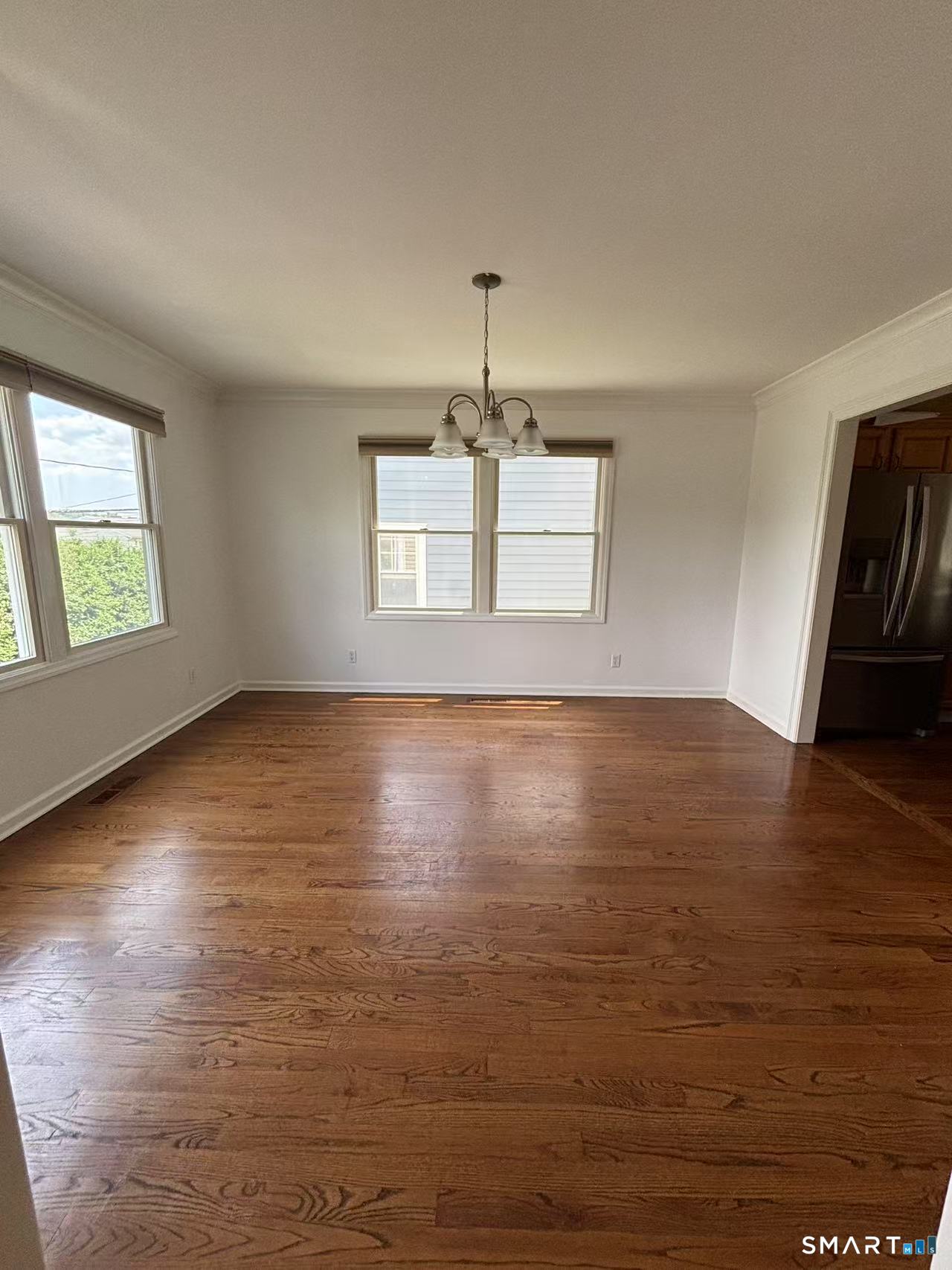 36 Nicholas Avenue Property Photo 12