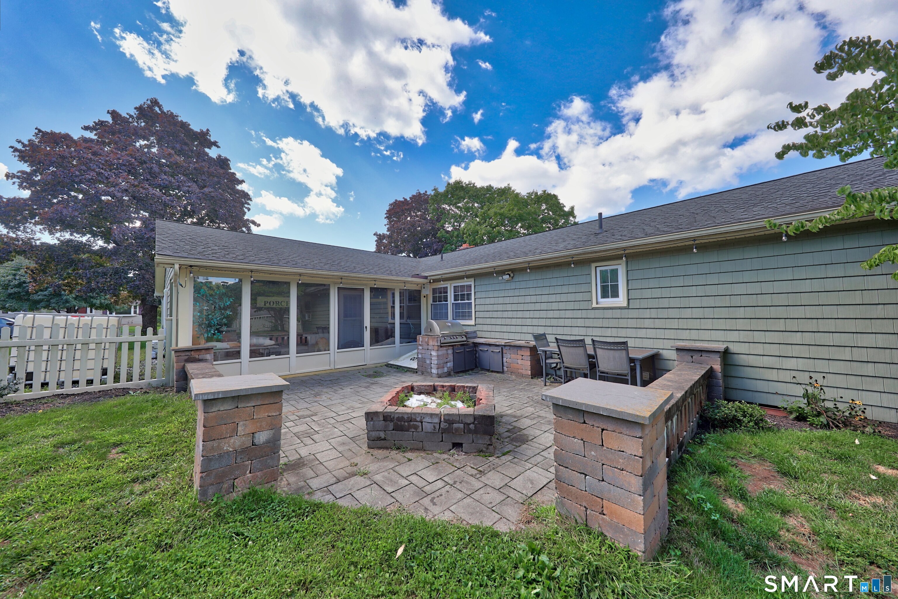 2 Lynn Avenue Property Photo 6