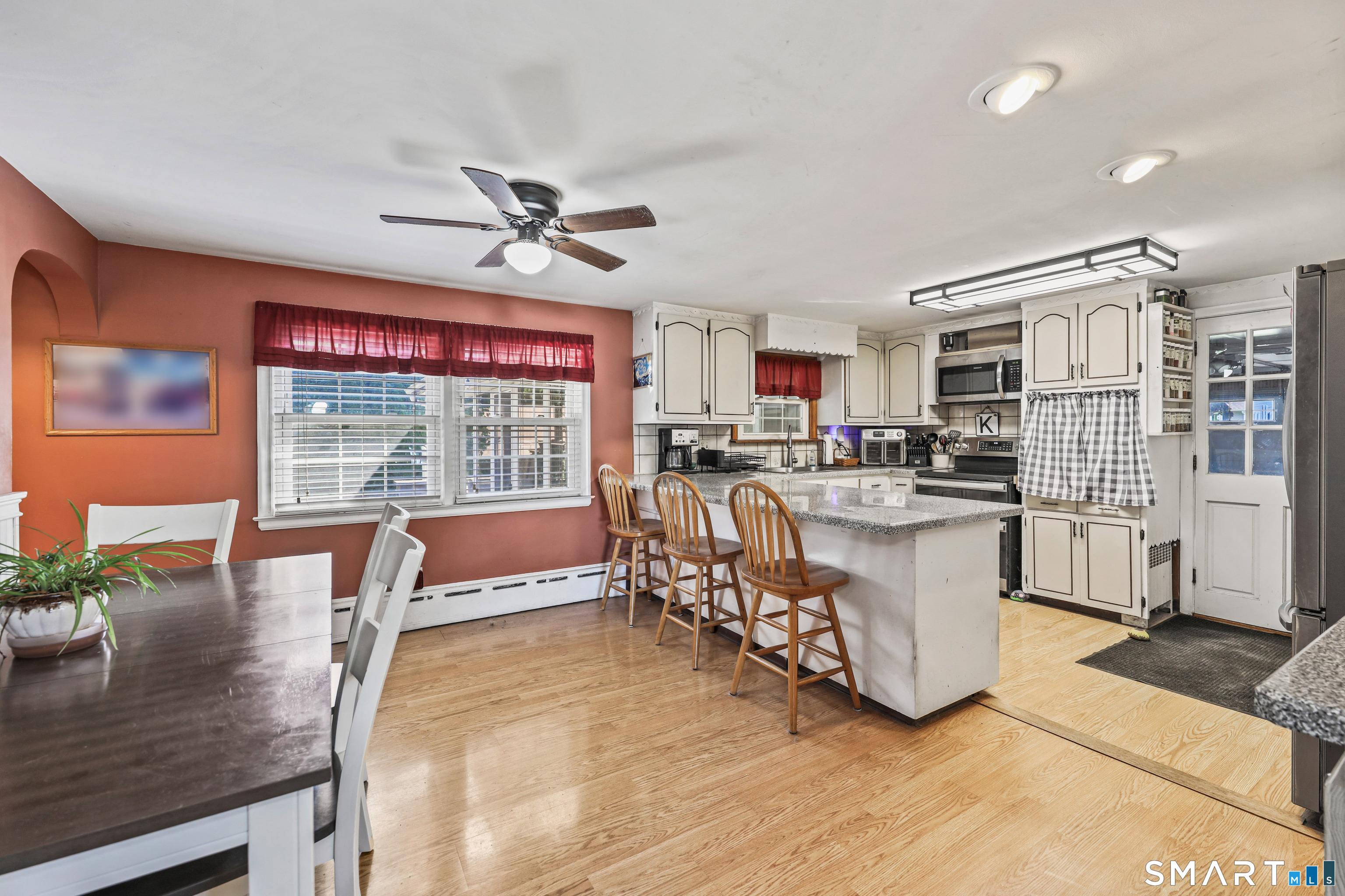 2 Lynn Avenue Property Photo 13