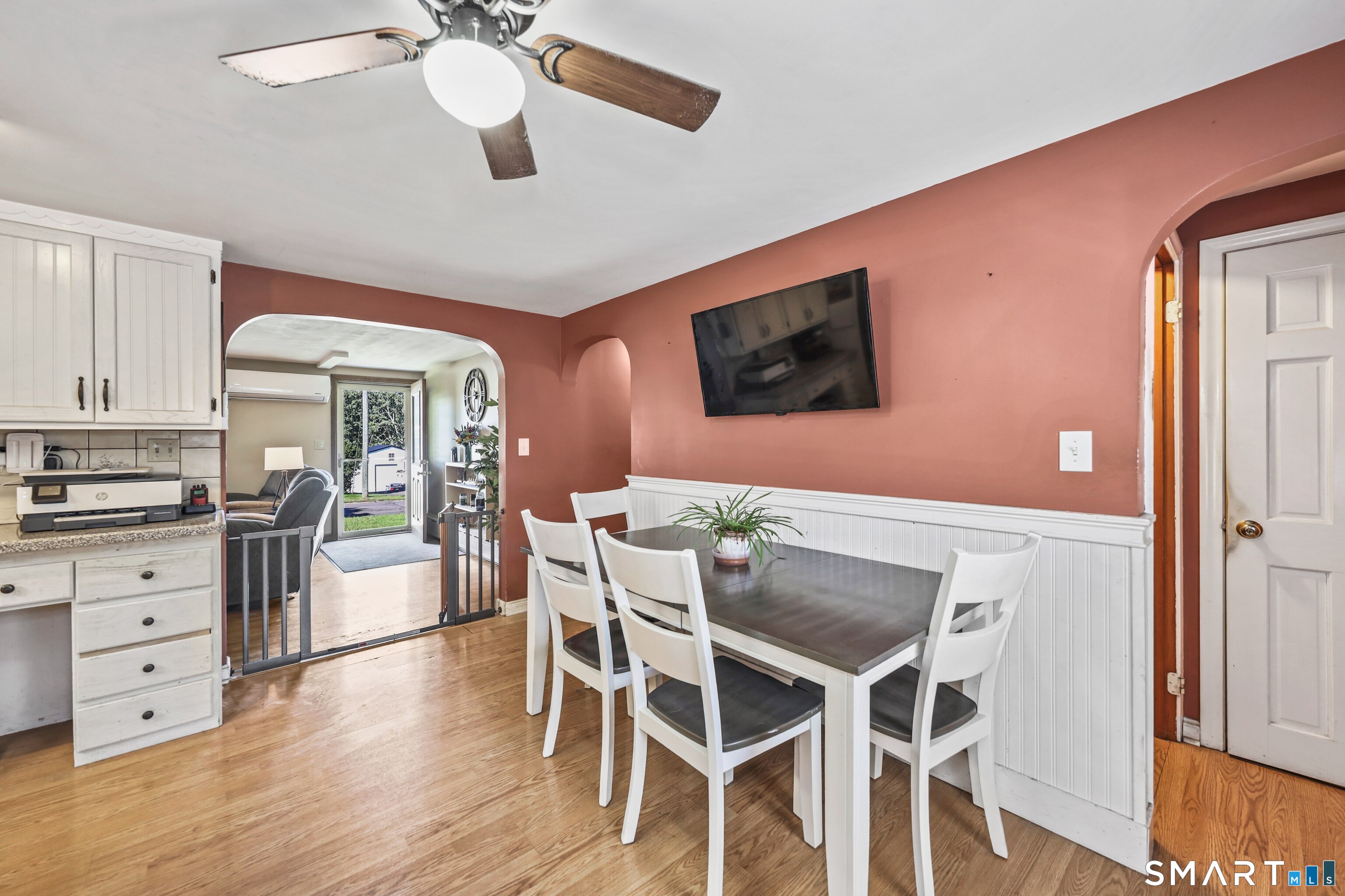 2 Lynn Avenue Property Photo 15