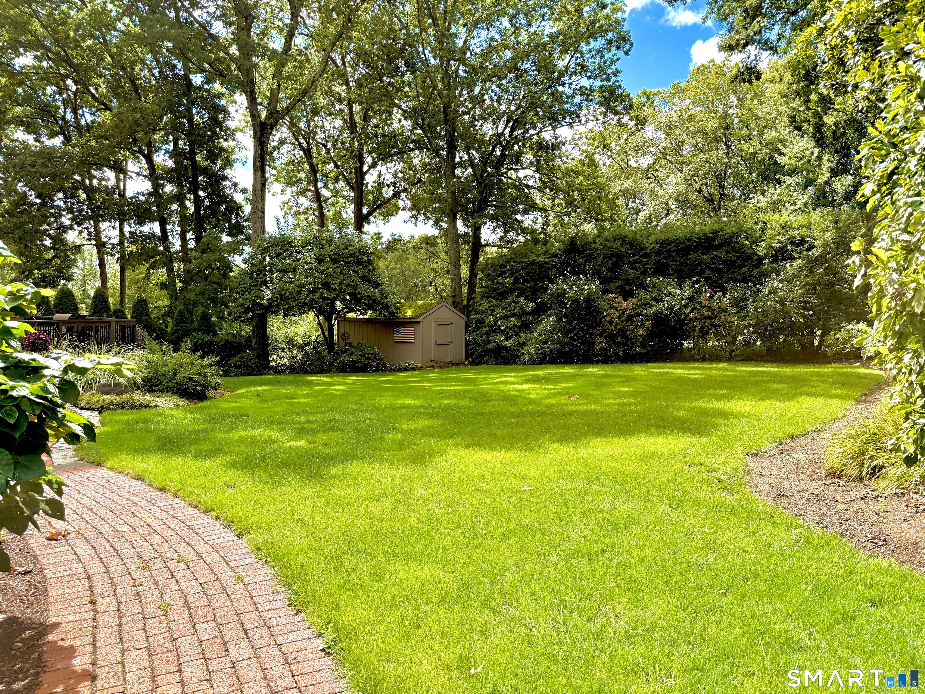 4 Autumn Lane Property Photo 9