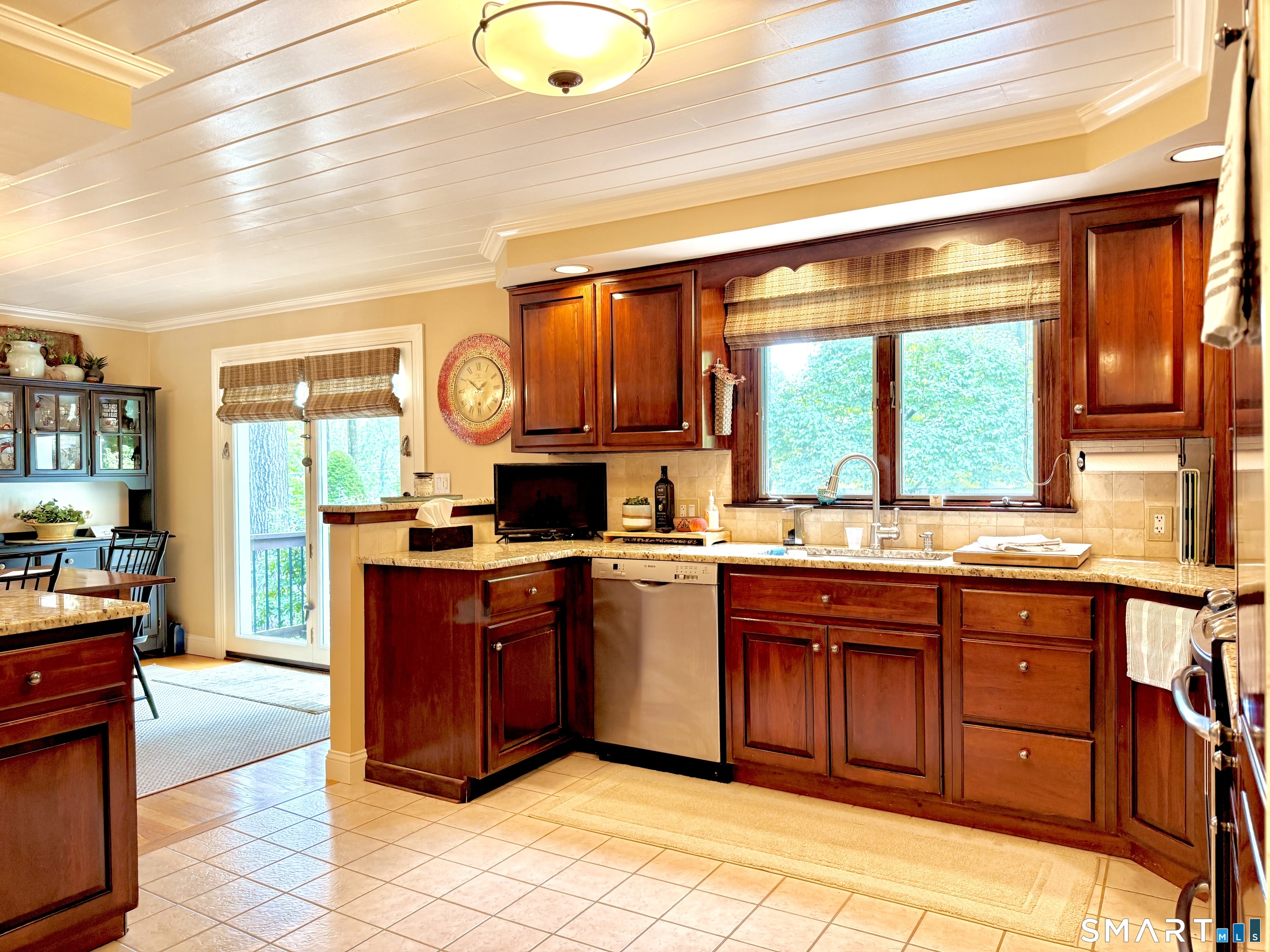 4 Autumn Lane Property Photo 10