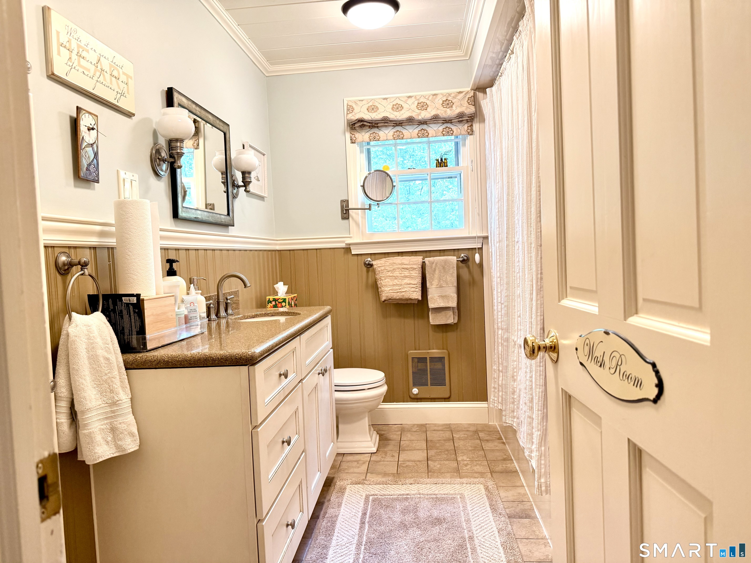 4 Autumn Lane Property Photo 13