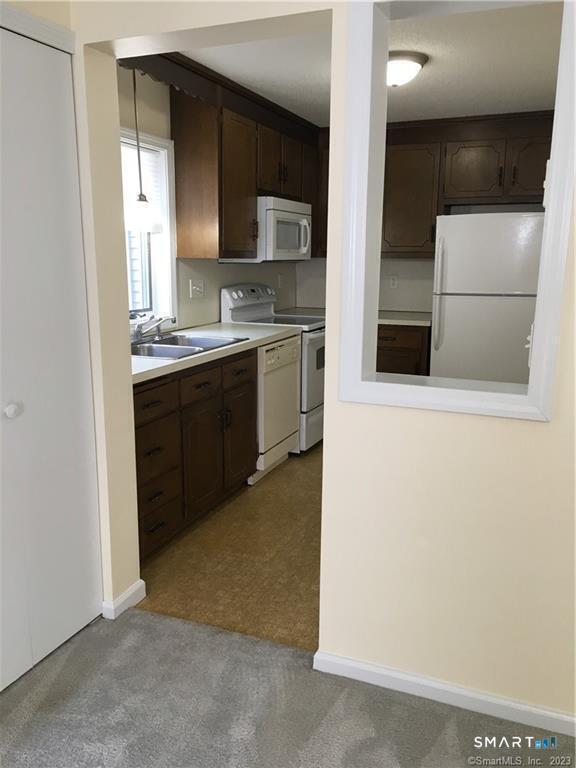 385 Scott Swamp C Road Property Photo 2