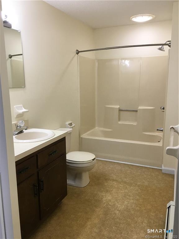 385 Scott Swamp C Road Property Photo 5